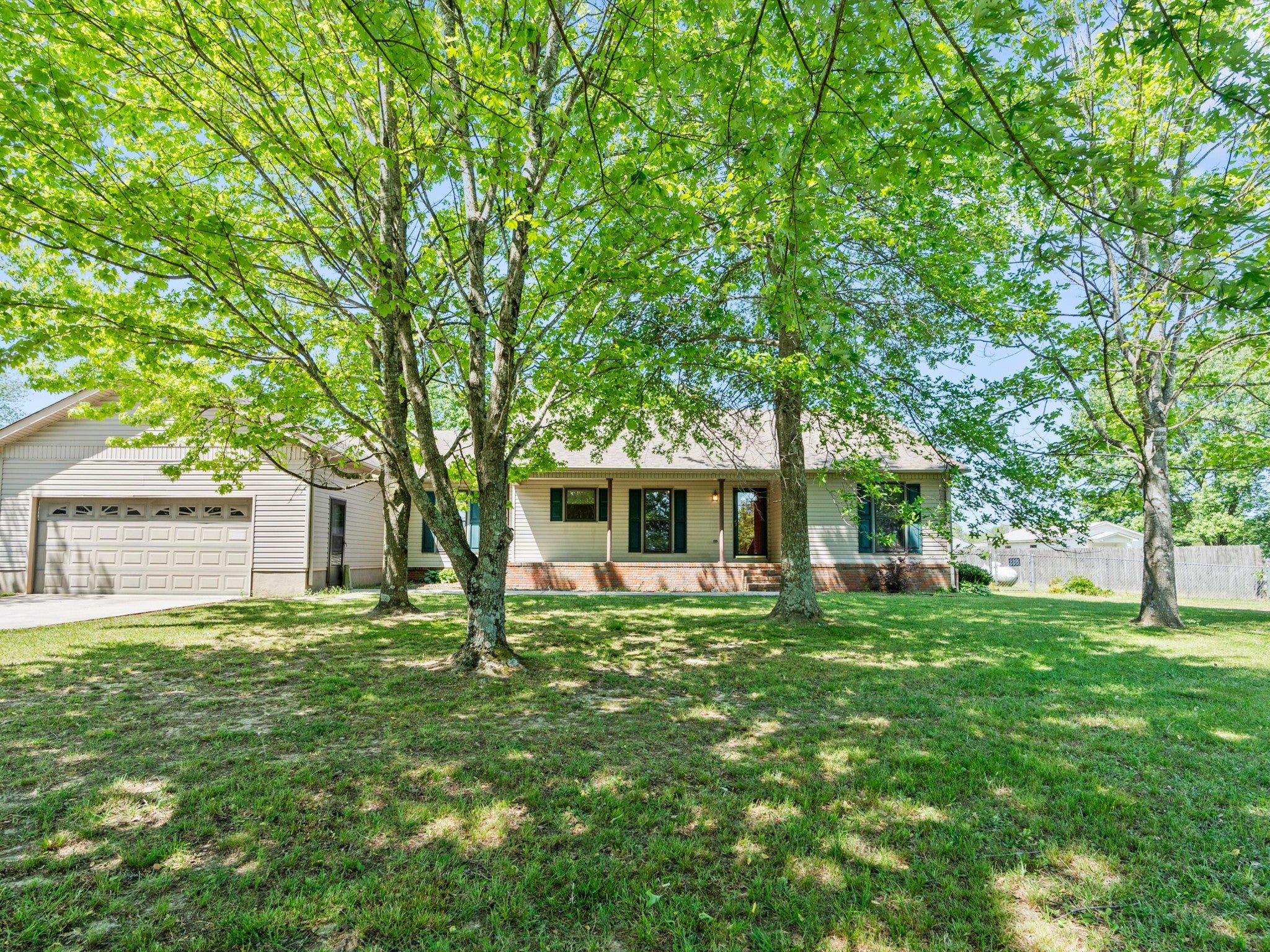 6934 Old Railroad Bed Rd — photo