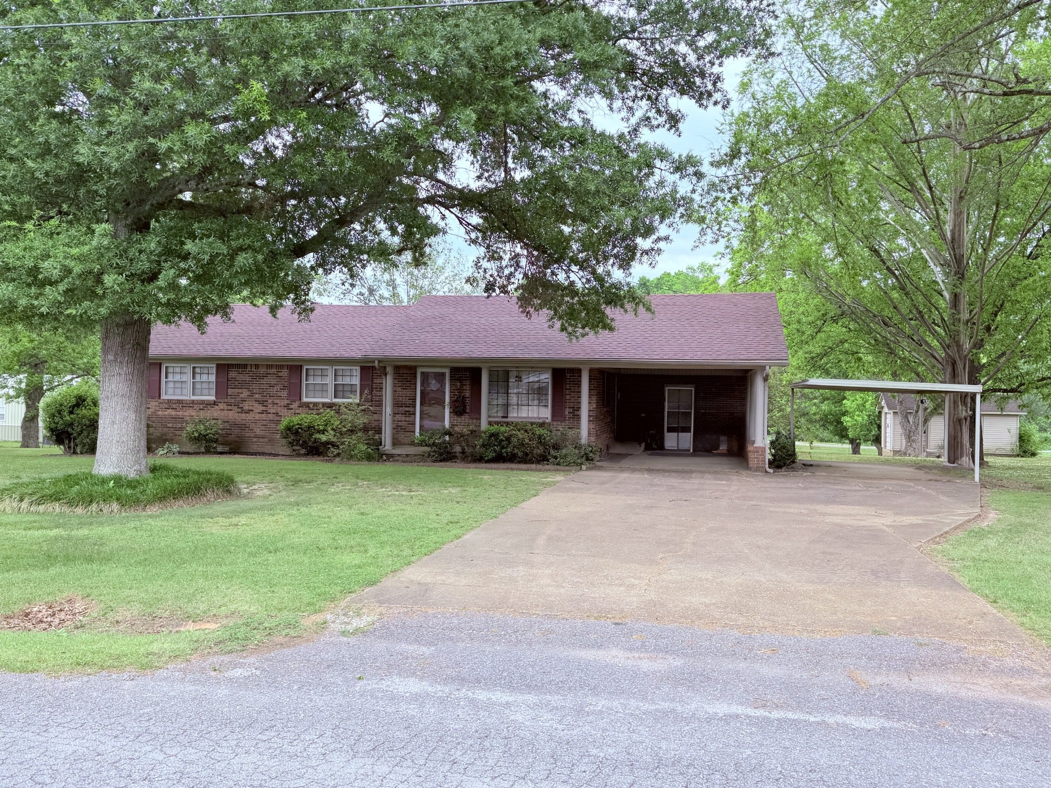 360 General Forrest Dr — photo
