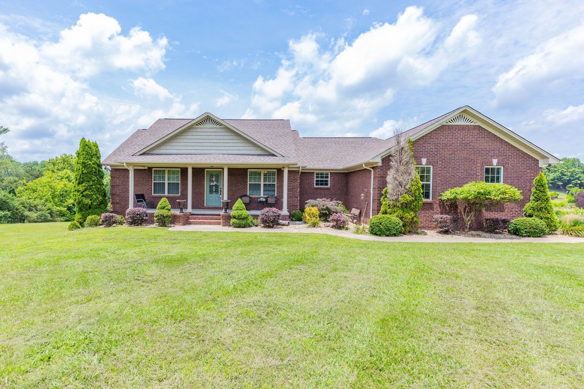 234 Glenn Springs Rd — photo