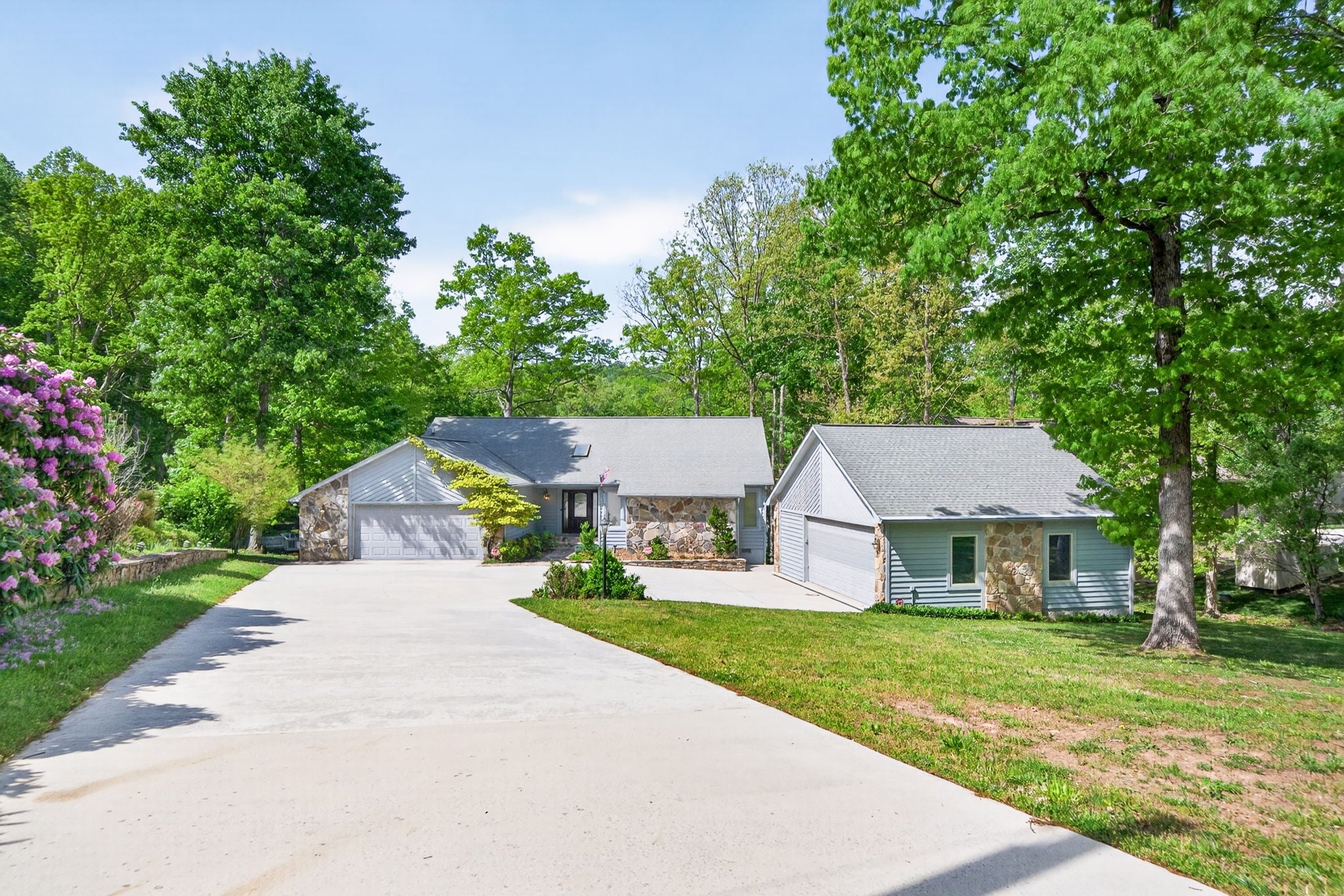 167 Markham Ln — photo