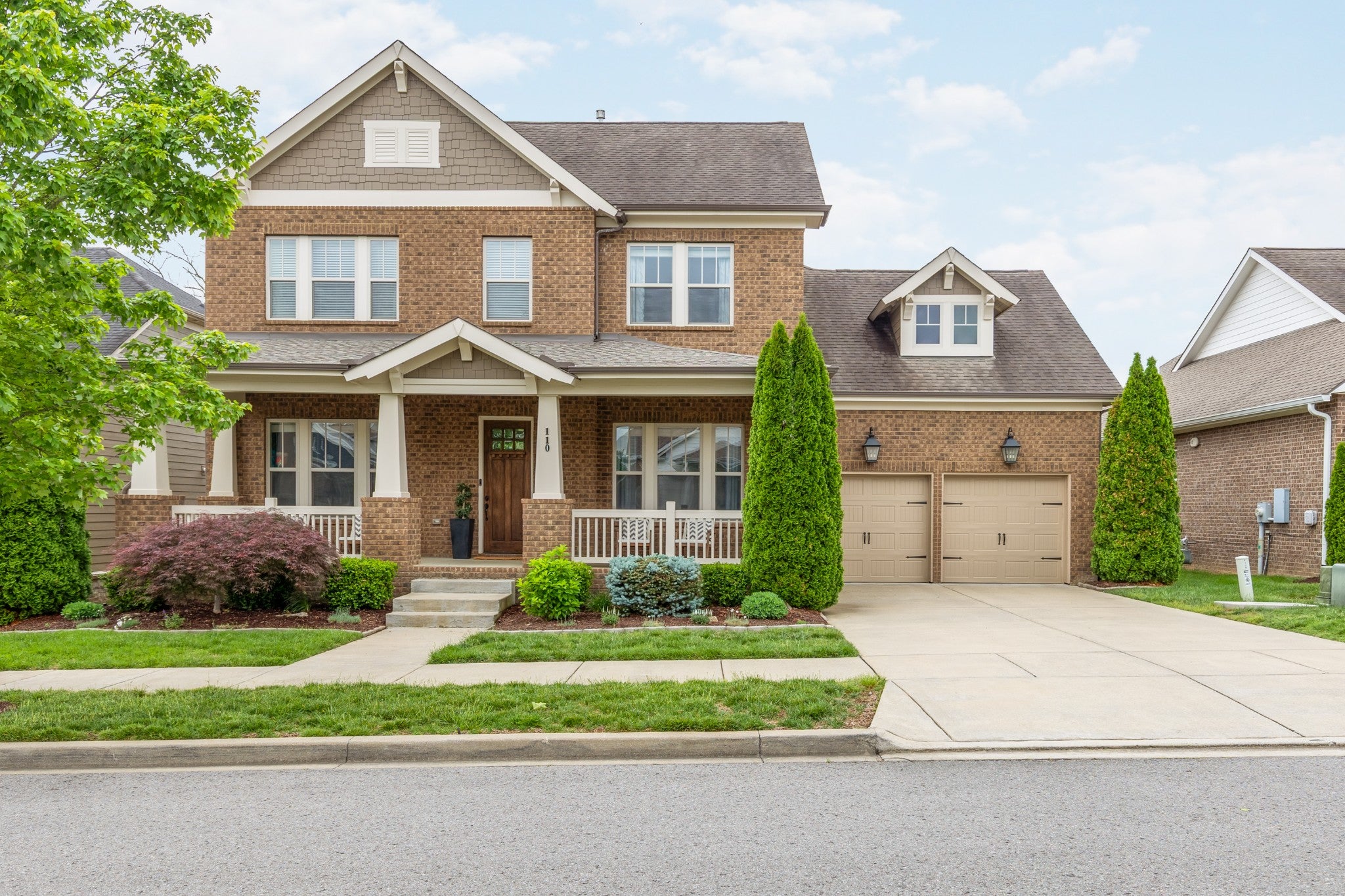 110 Ashington Cir — photo