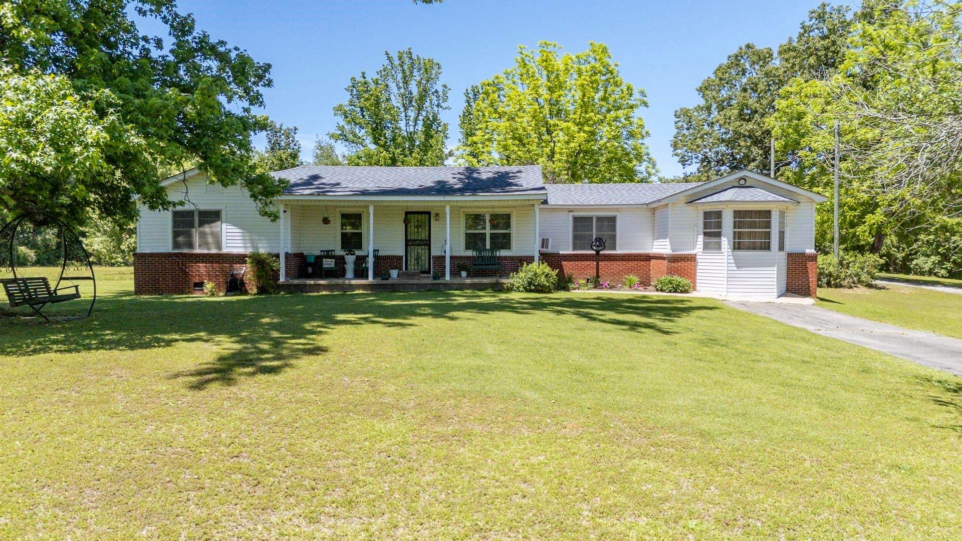 2884 Sandy Flat Rd — photo