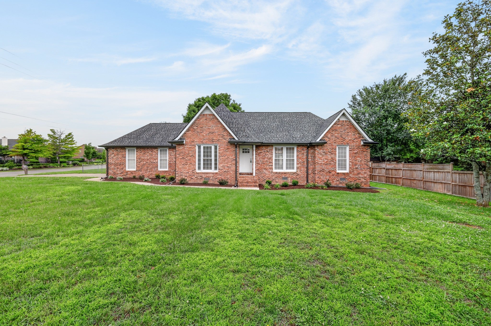 1015 Brinkley Rd — photo