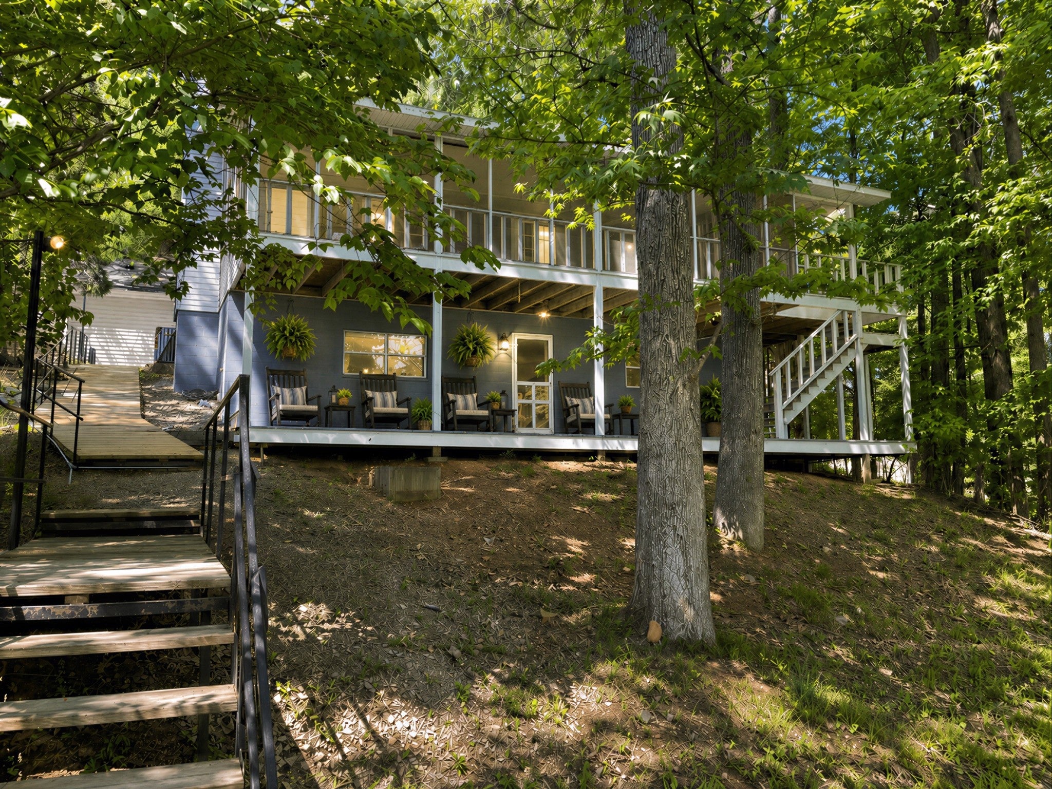 537 Algonquin Rd — photo