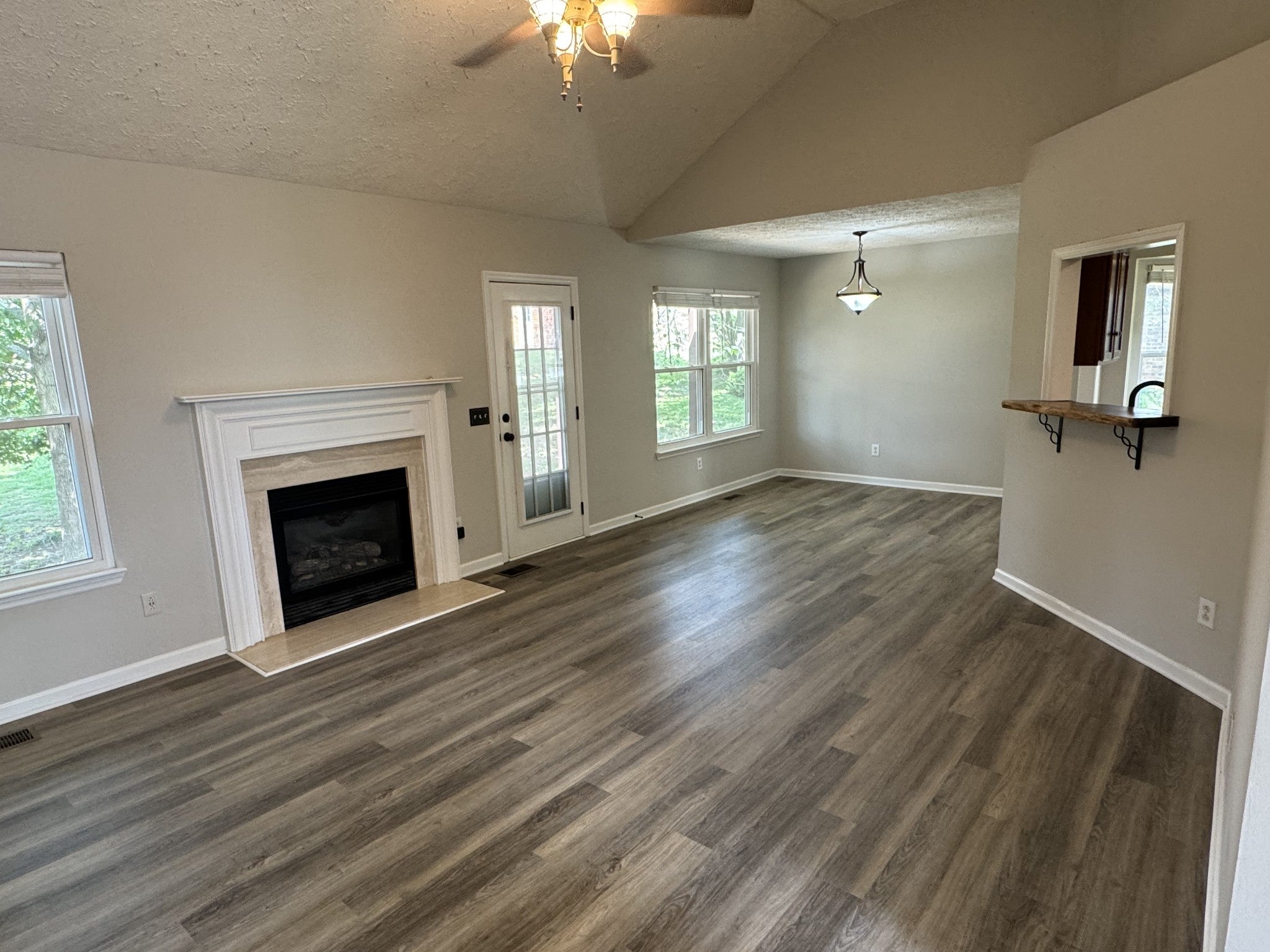 122 Mansker Park Dr — photo