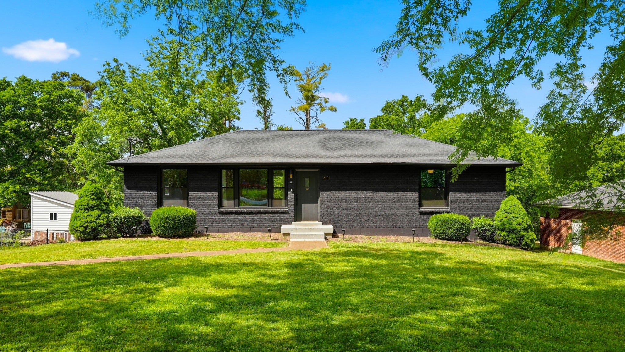 2101 Porter Rd — photo