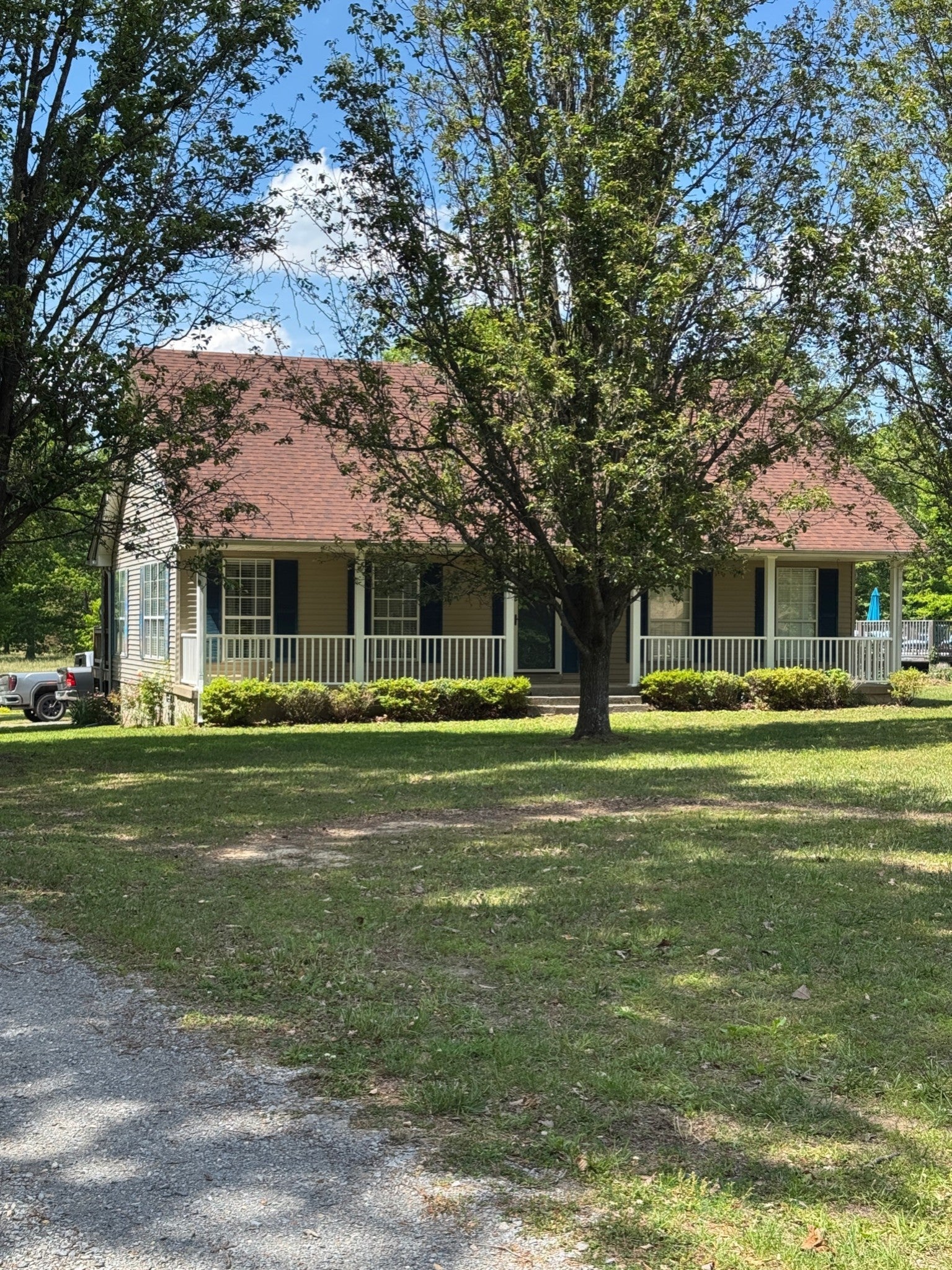 3594 Oak Grove Rd — photo