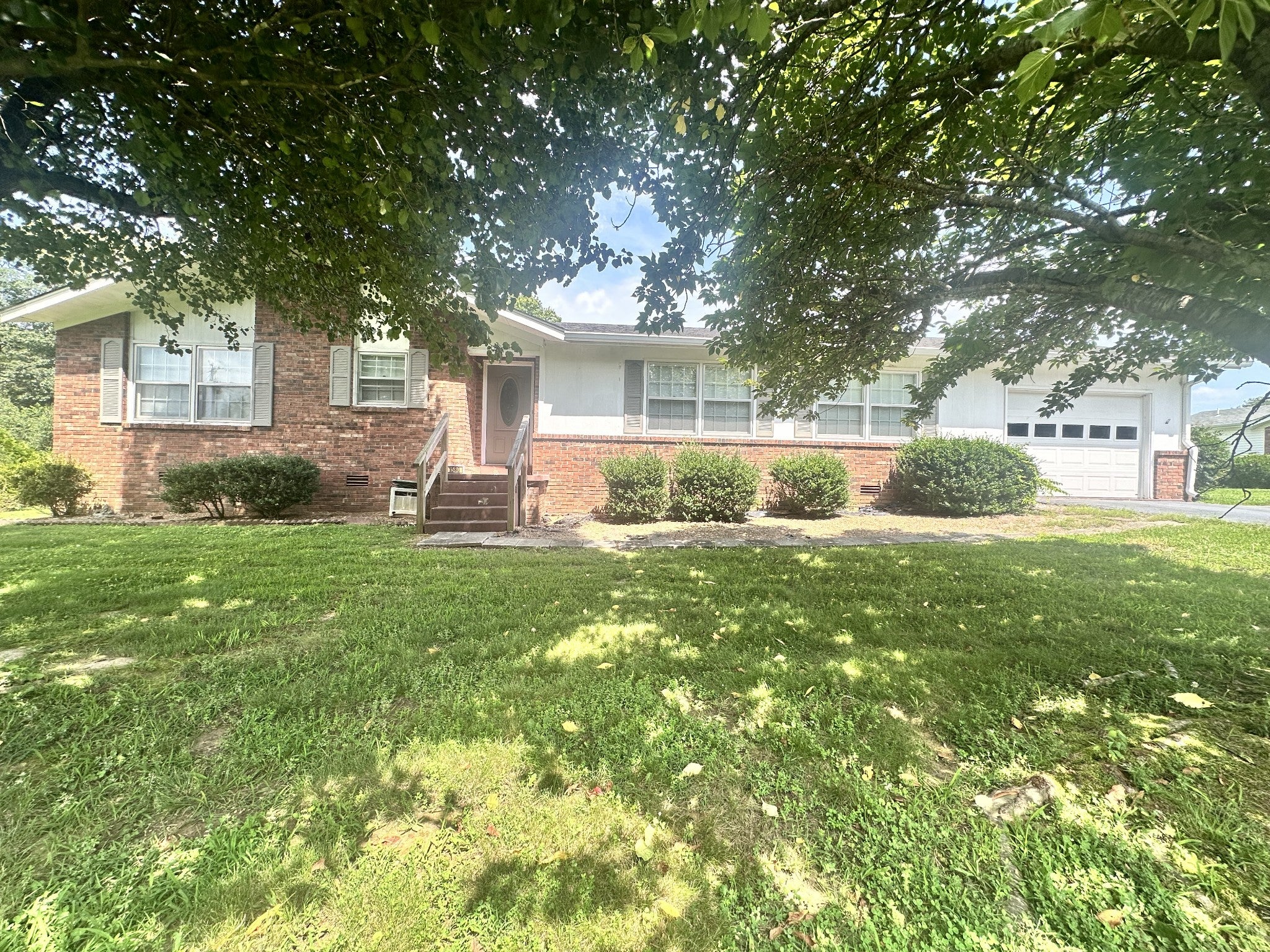 1580 Branch Drive — photo