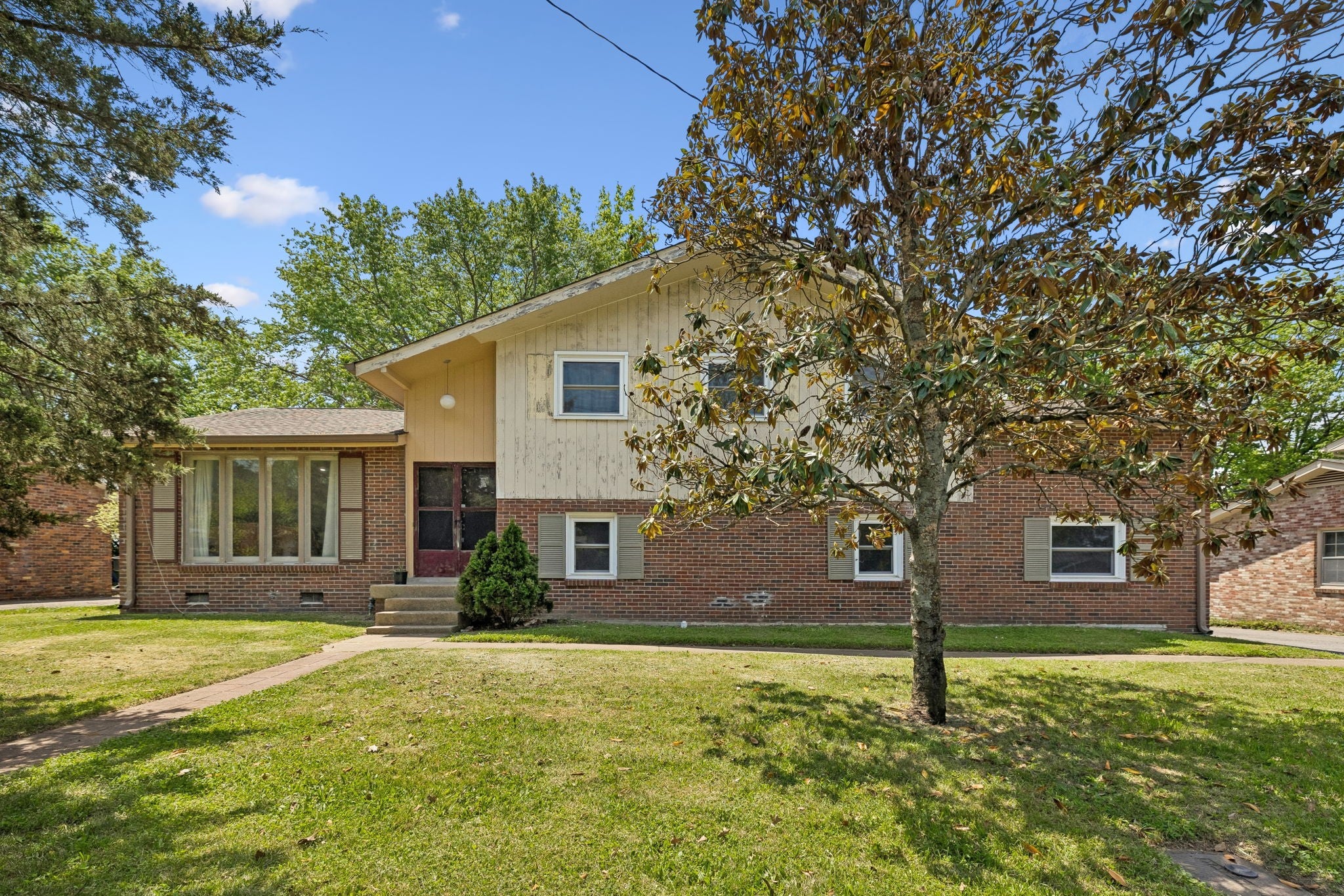 2617 Mesa Dr — photo