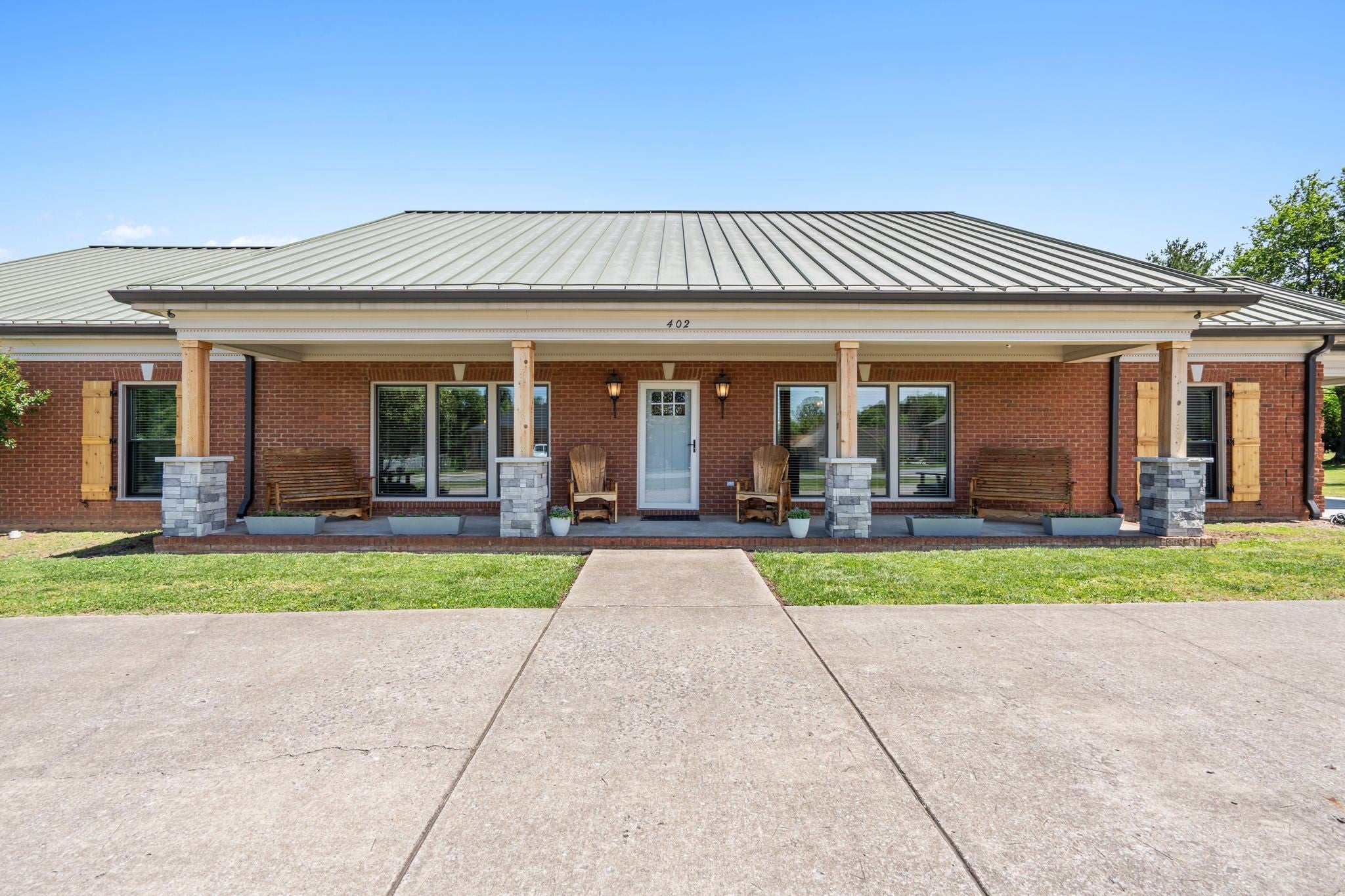 402 Fairway Trl — photo