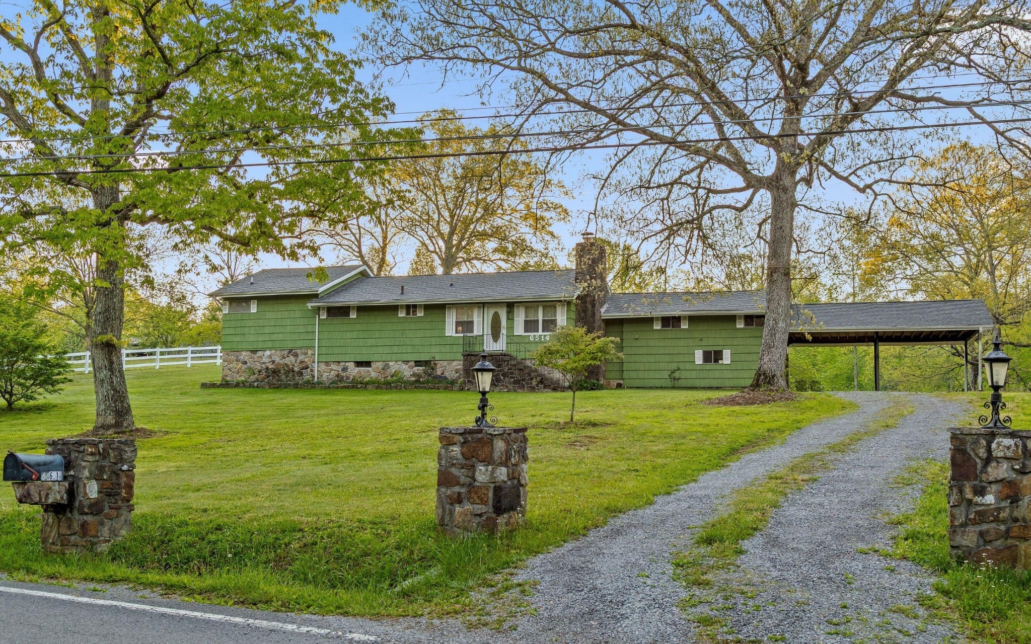 6514 Gray Fryar Road — photo