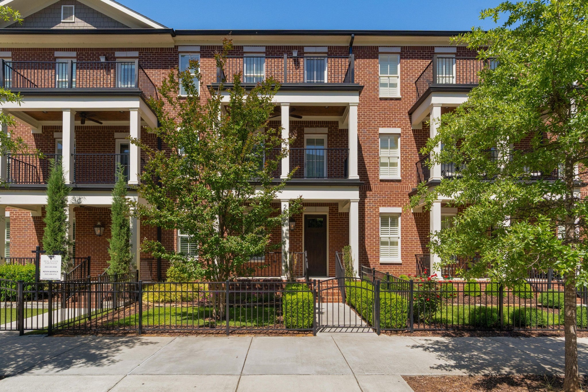 247 Walnut Street — photo