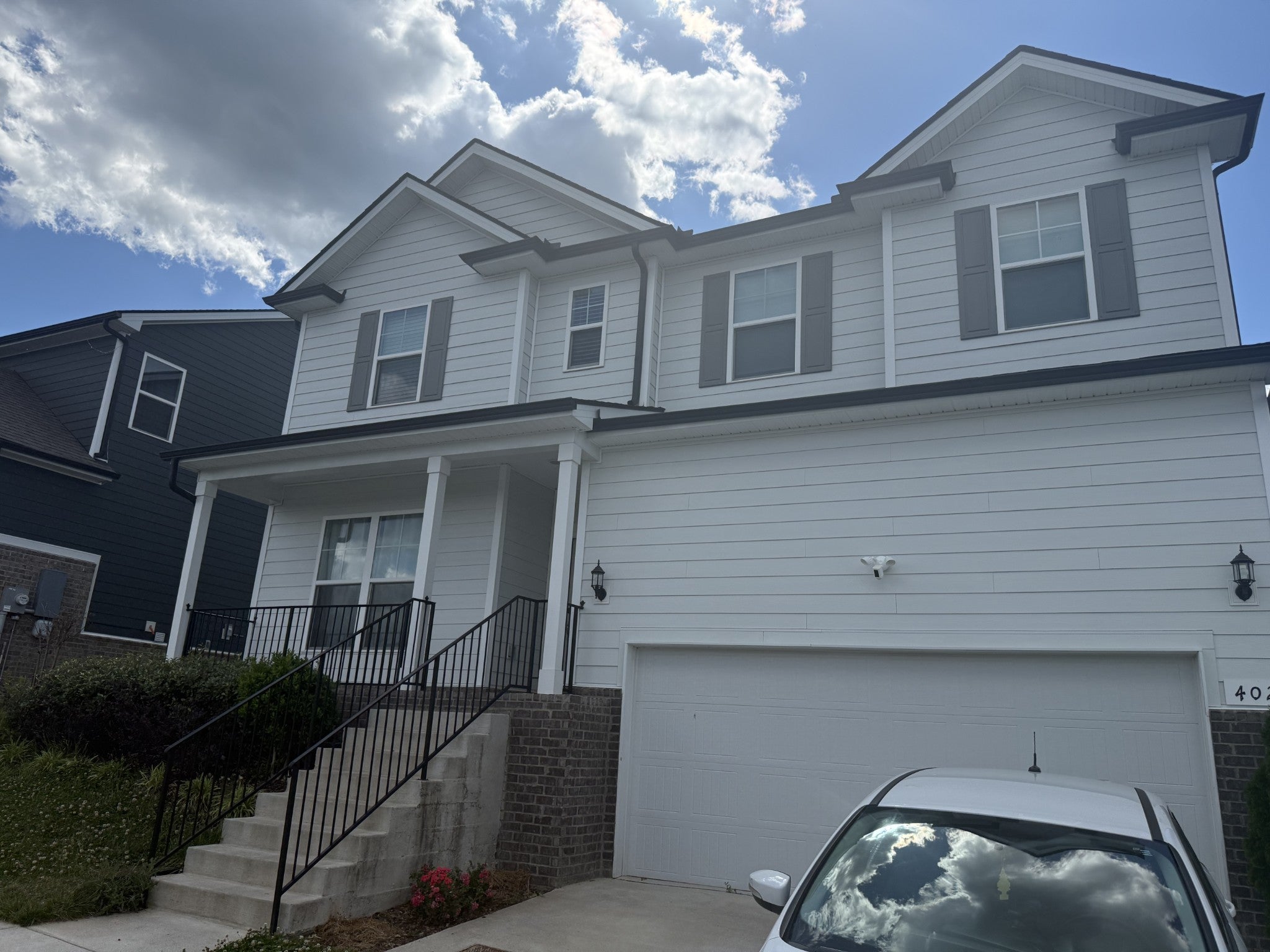402 Jet Stream Dr — photo