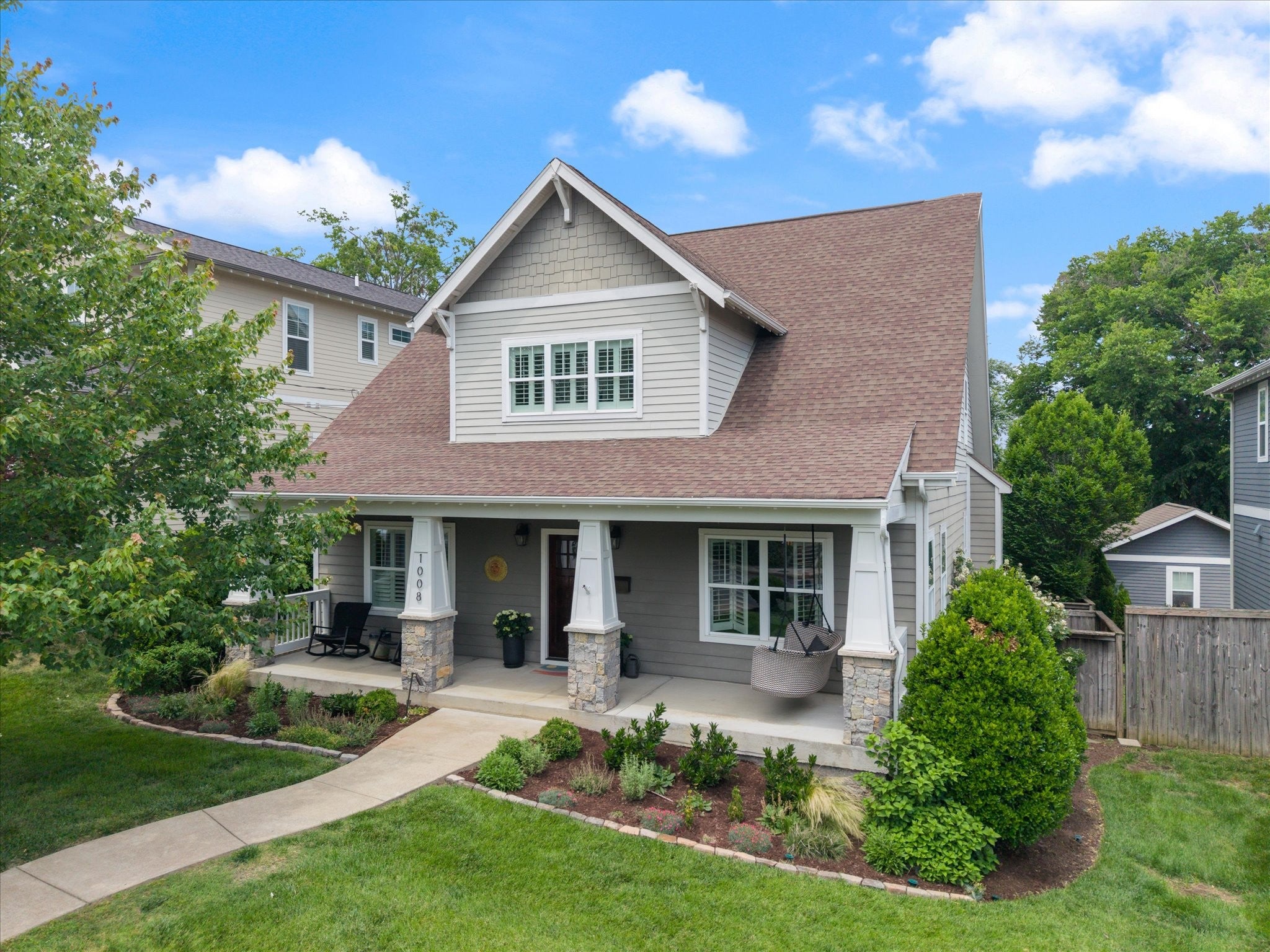 1008 Caldwell Ave — photo