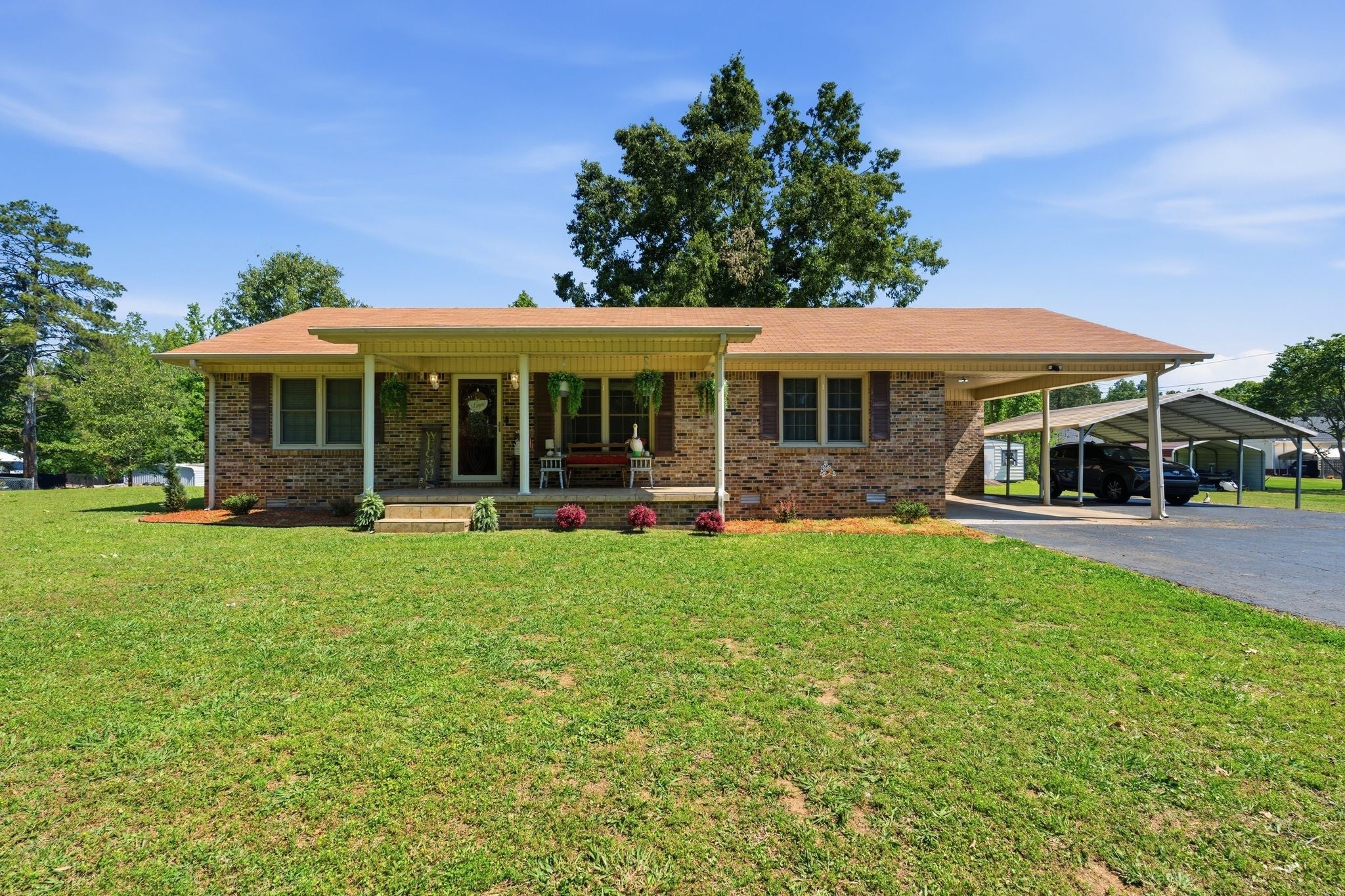 445 Bounce Dr — photo
