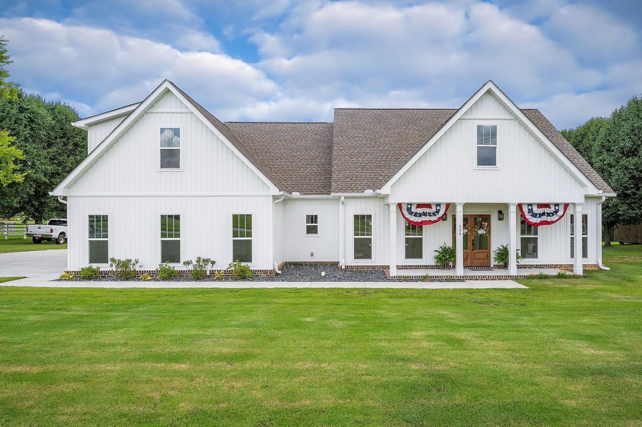 306 Old Shelbyville Rd — photo