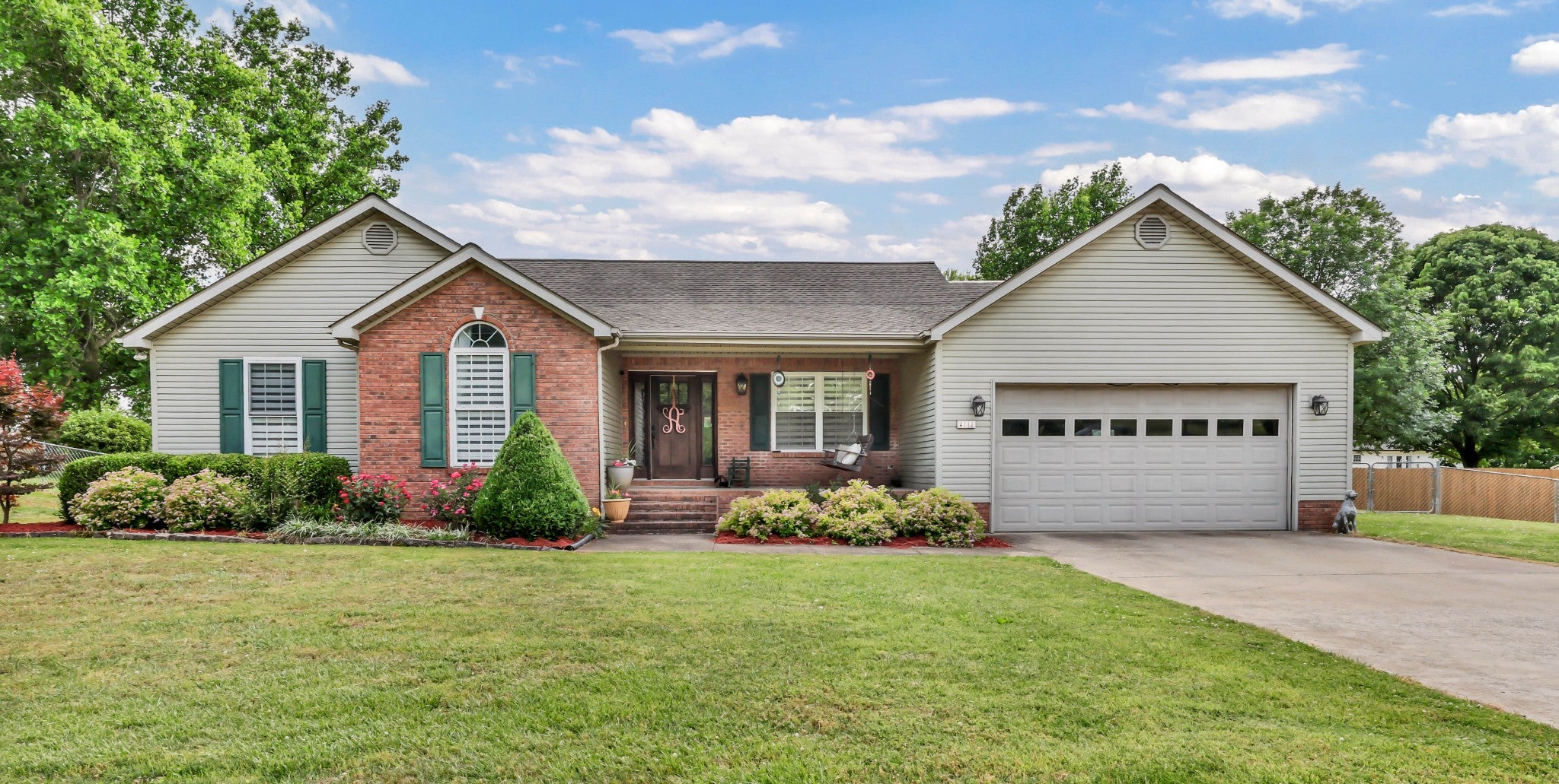 4111 Dixie Beeline Hwy — photo