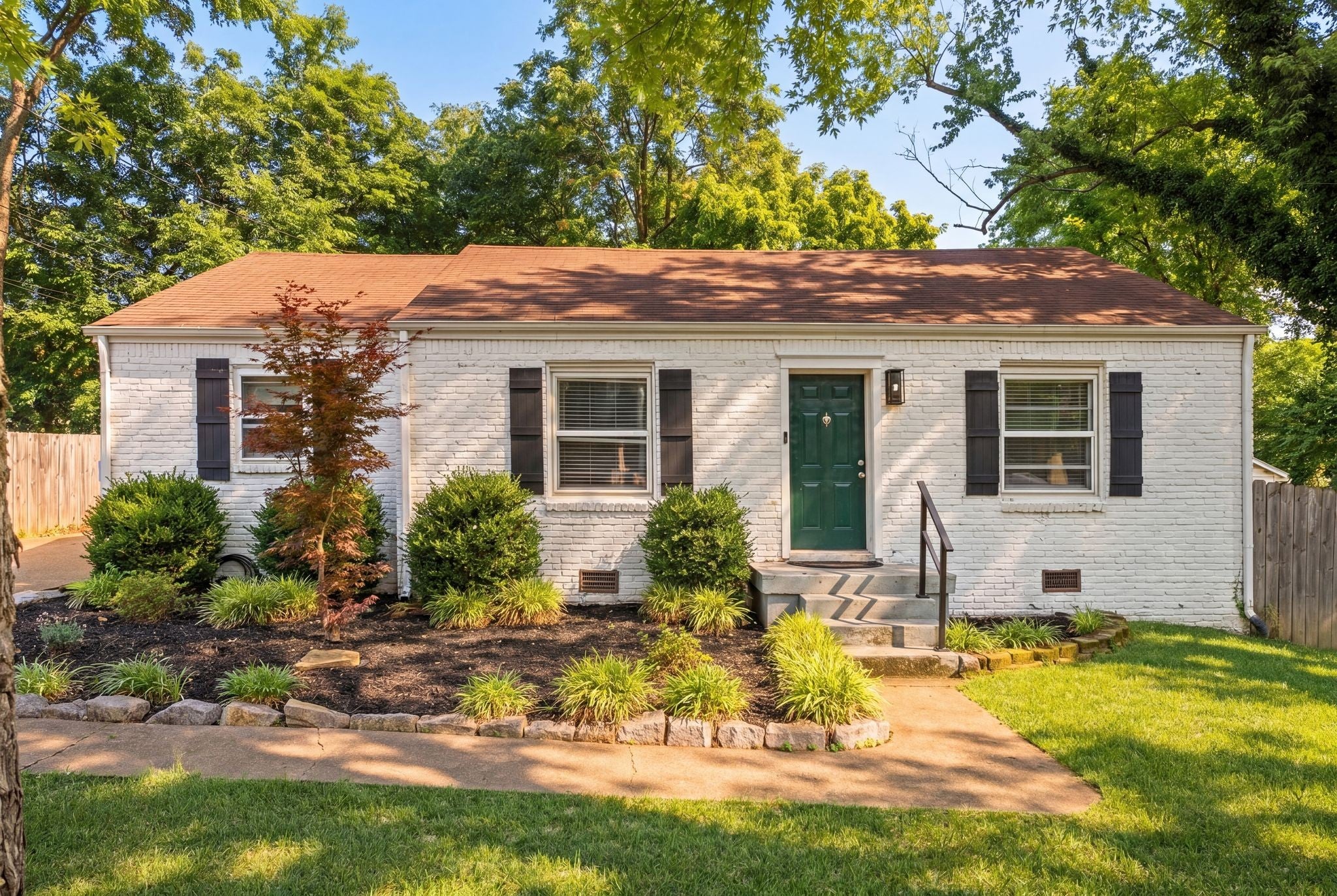 2809 Surrey Rd — photo
