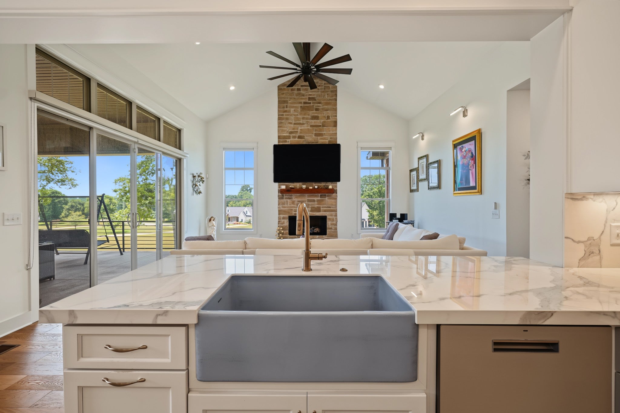 1043 Emerald Valley Dr — photo