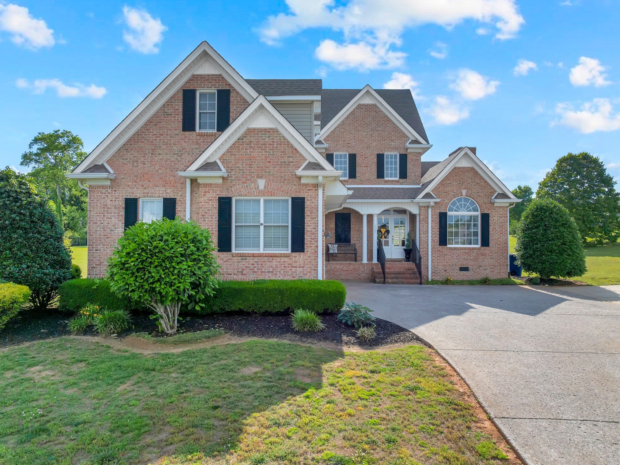 102 Waycross Dr — photo