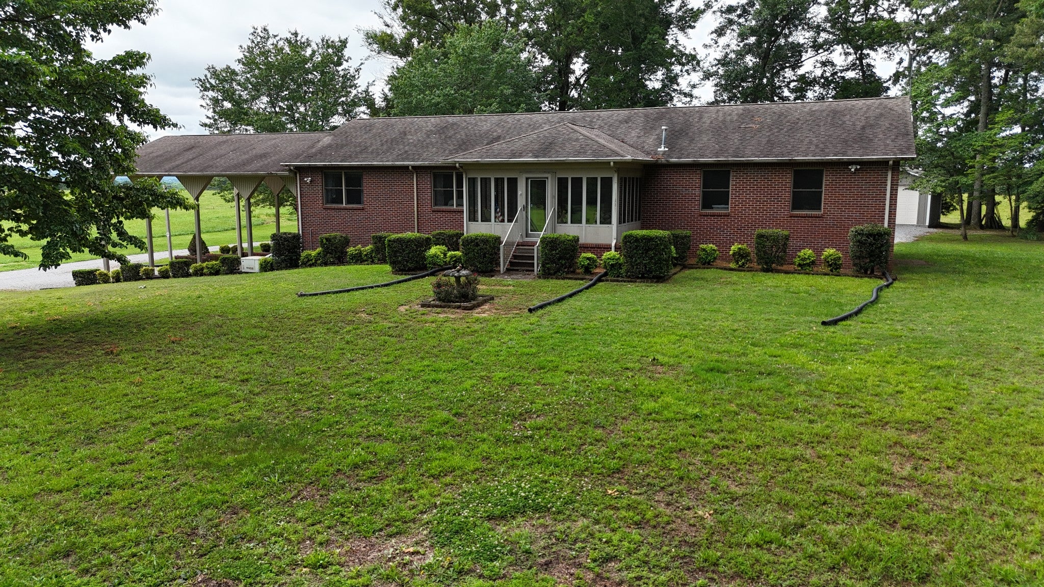 2465 Bybee Chapel Rd — photo