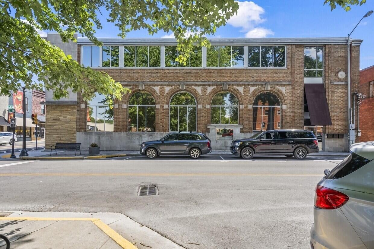 1441 Market Street — photo