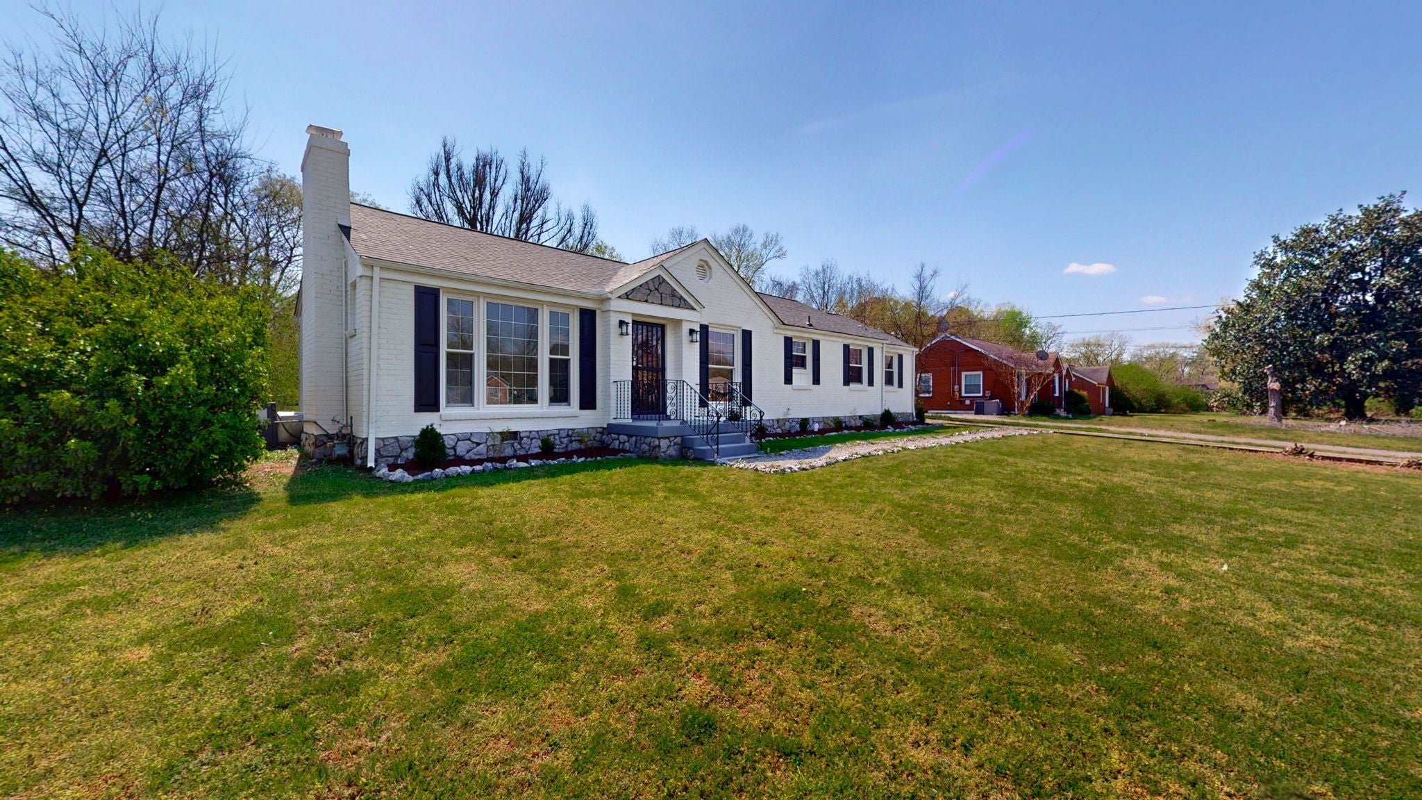 322 Wimpole Dr — photo