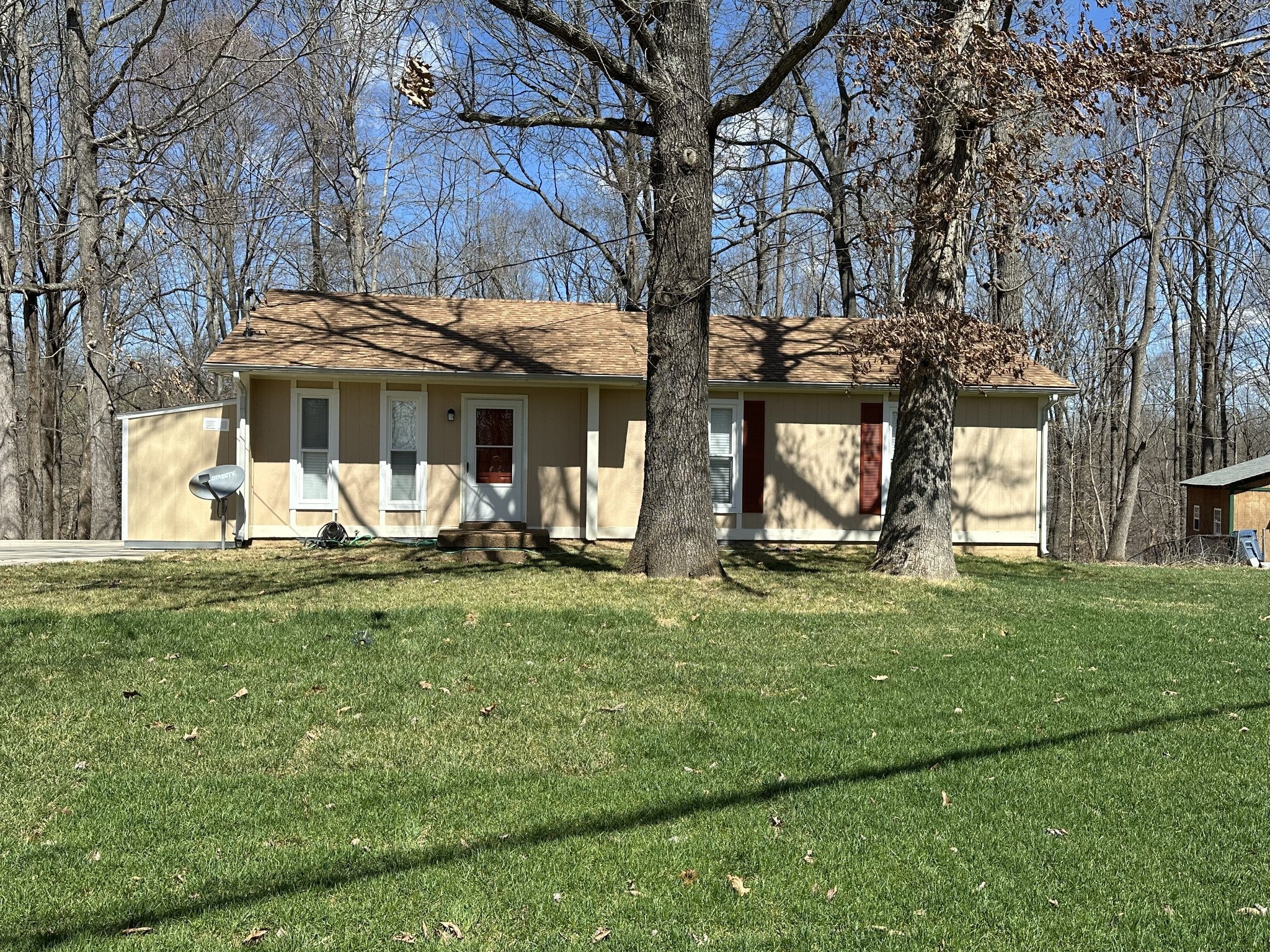 1439 Winding Way Dr — photo
