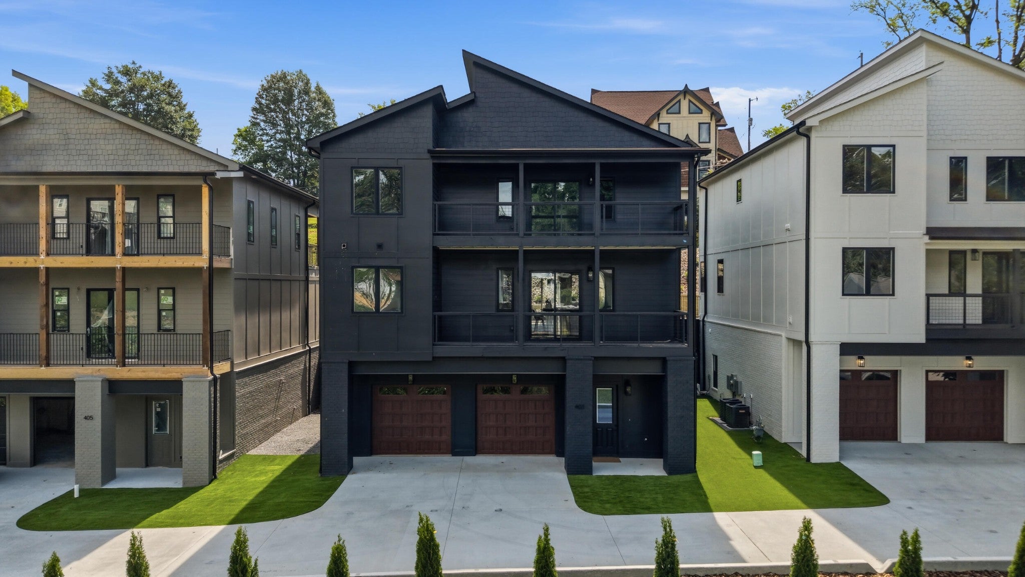 403 Druid Lane — photo