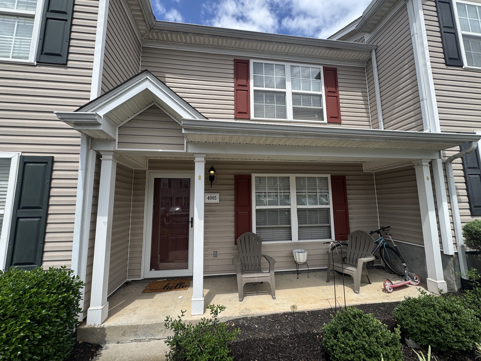 4005 Cody Dr — photo