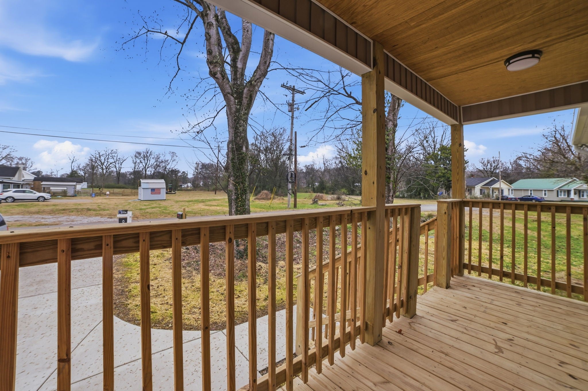 104 Fairground Dr — photo