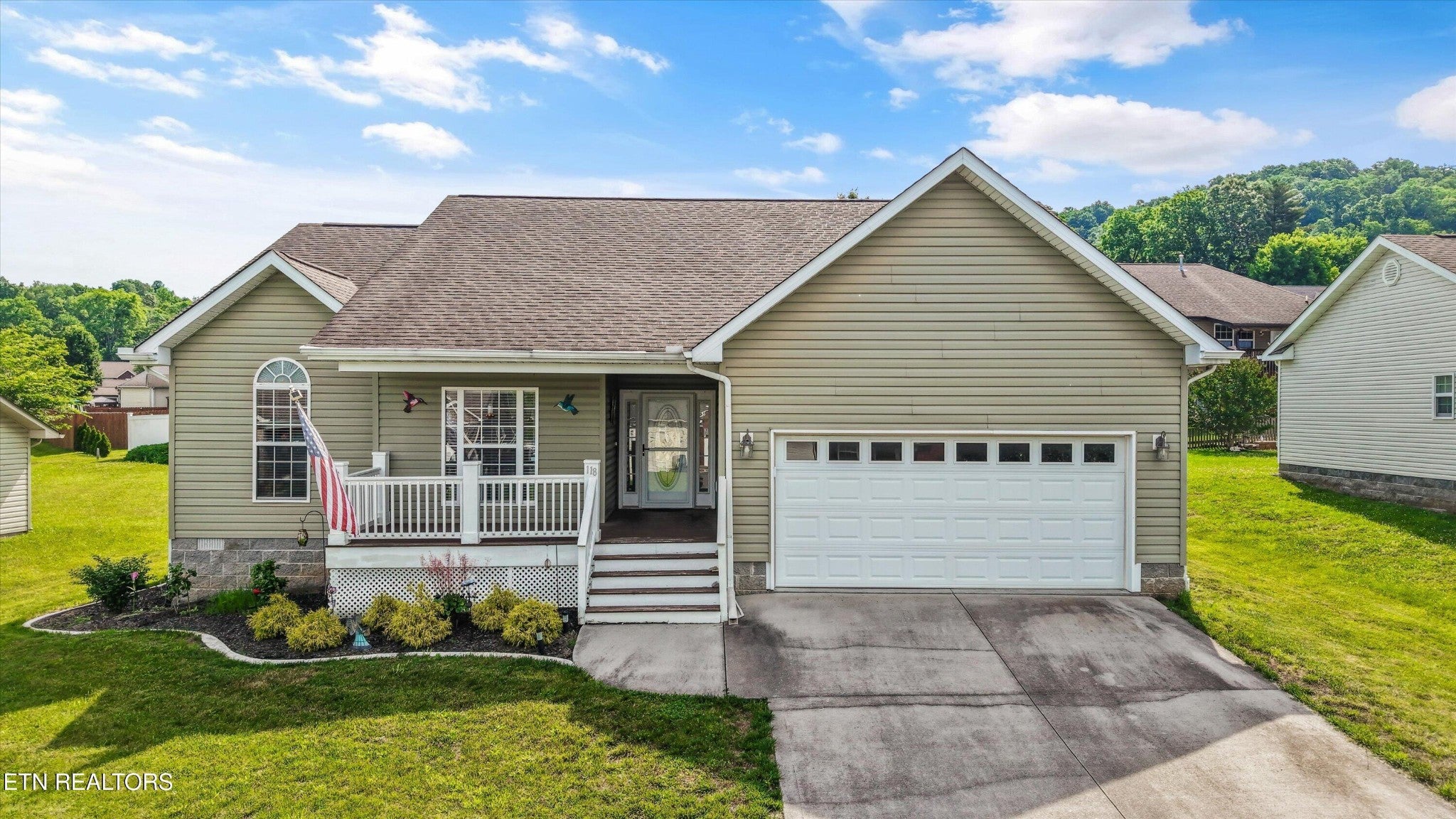118 Cornerstone Circle — photo