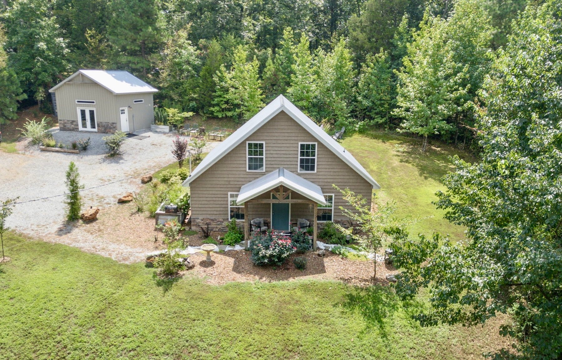 317 McDuff Ln — photo