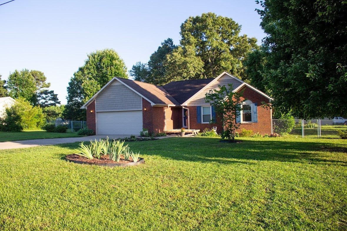 4019 Belle Orchard Dr — photo
