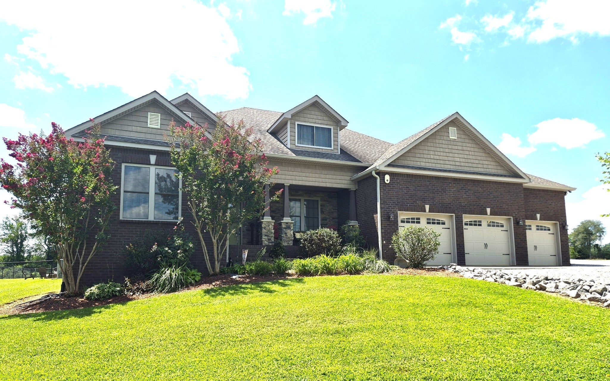 6734 Burgess Gower Rd — photo