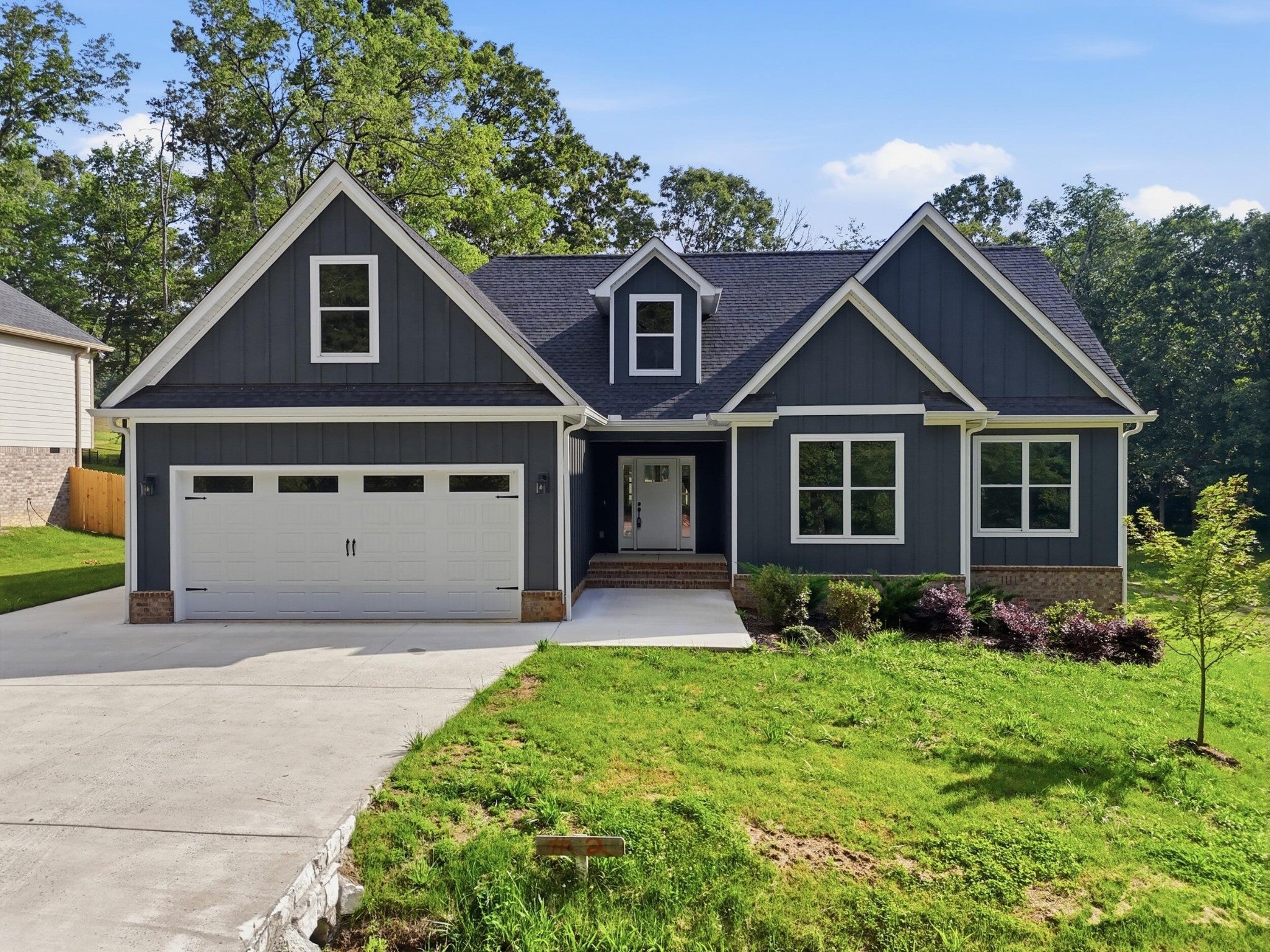 7395 Gamble Road — photo