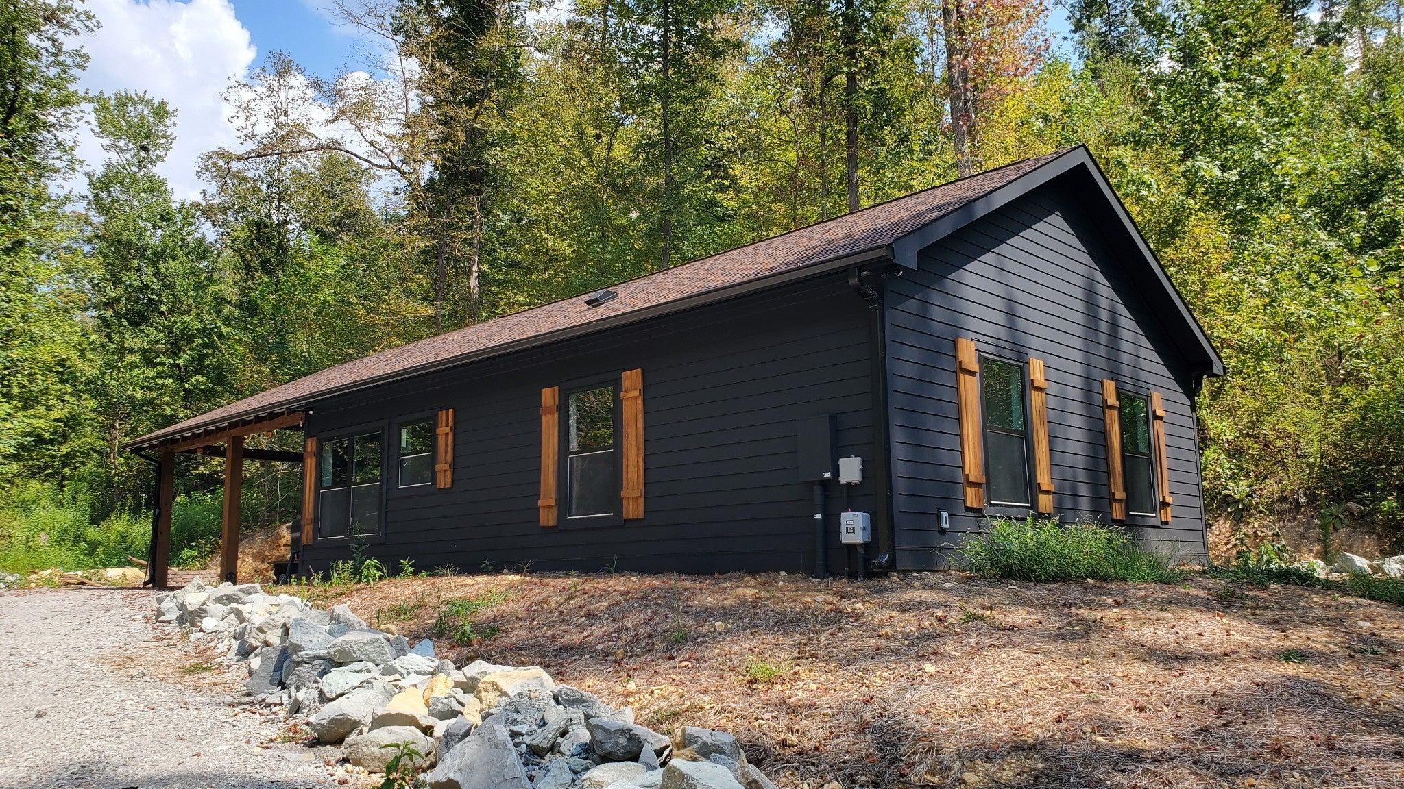 570 Beasley Hollow Rd — photo