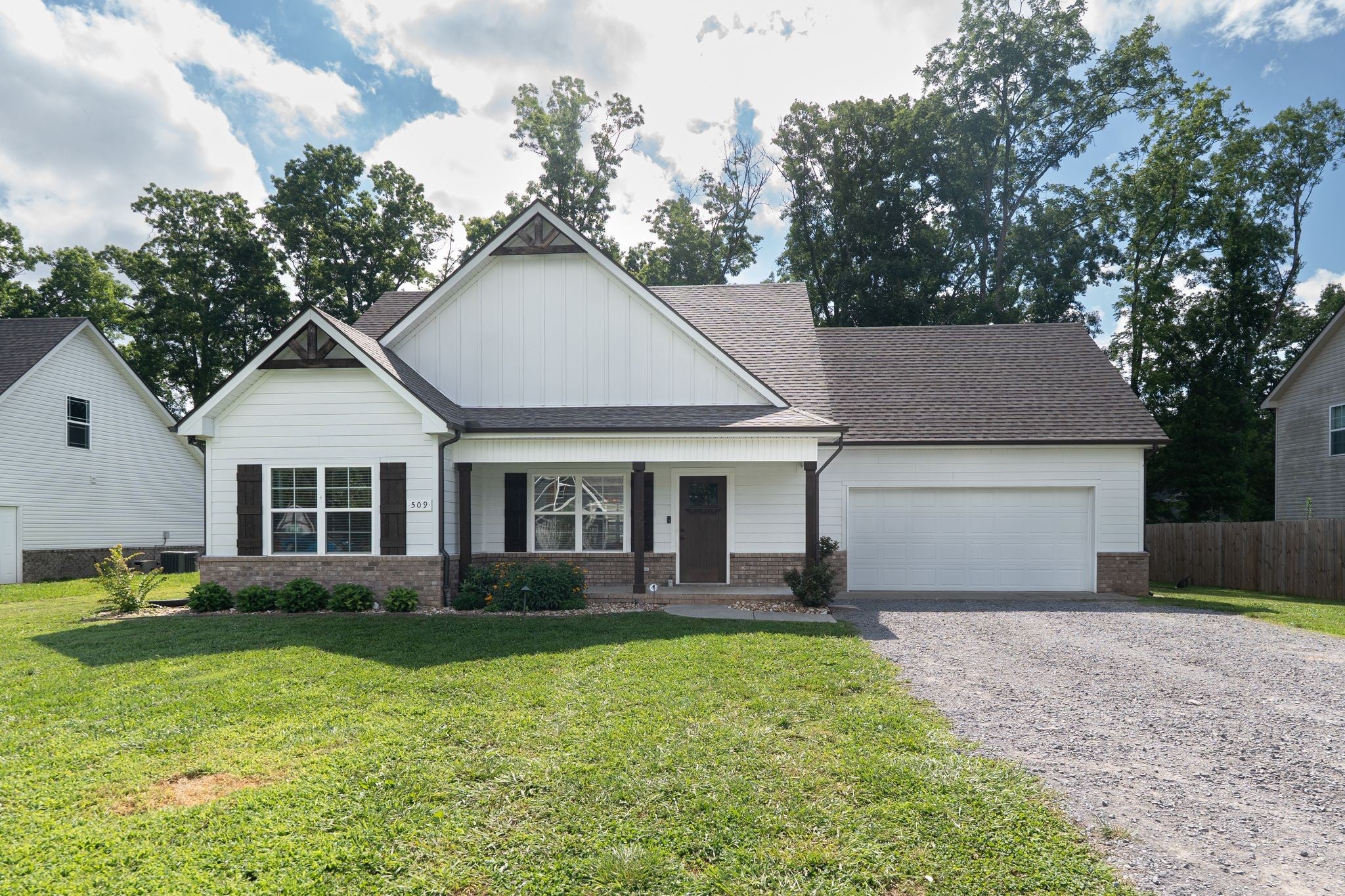 509 Skipping Stone Rd — photo