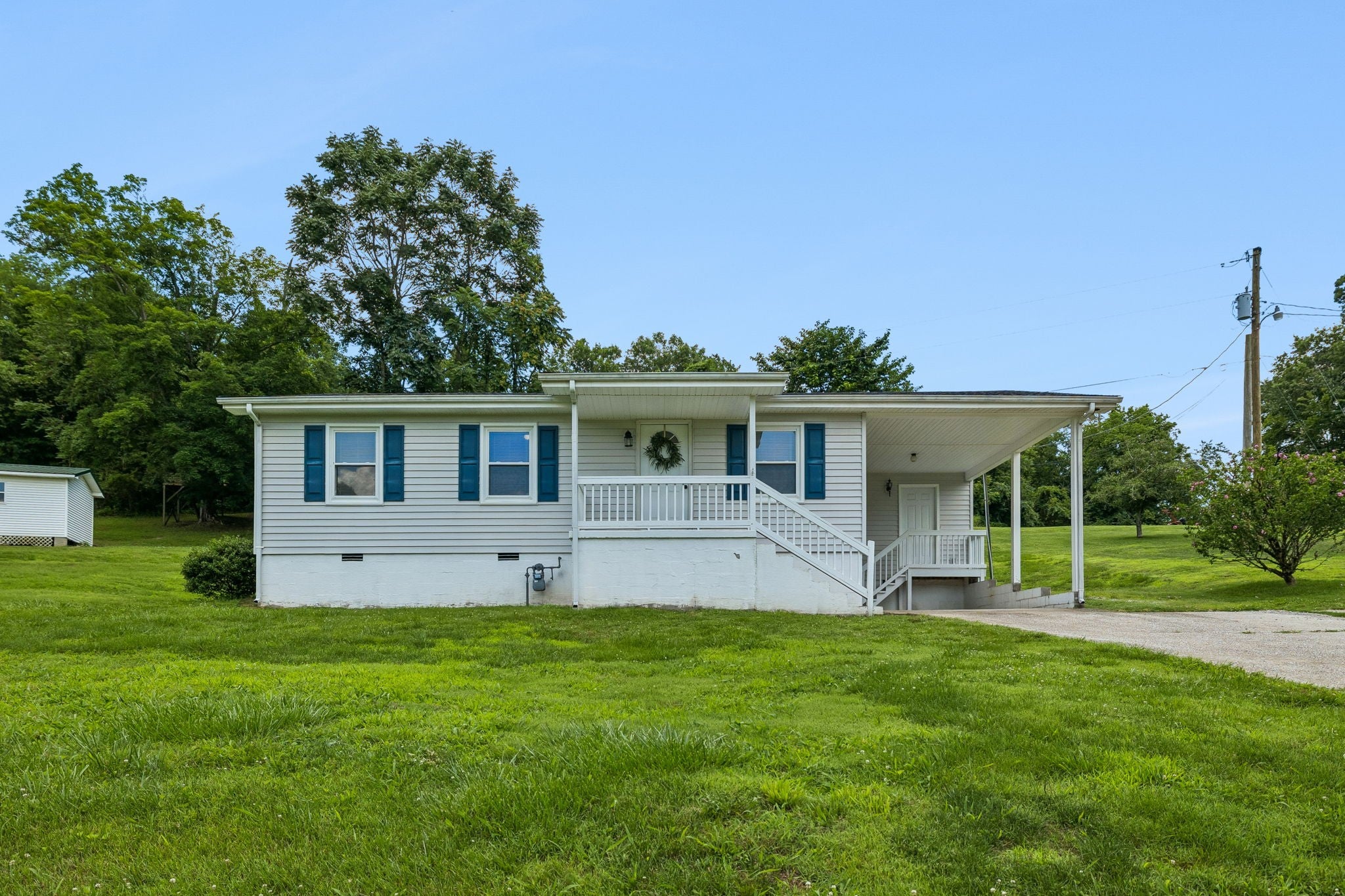 14 Morris Ln — photo