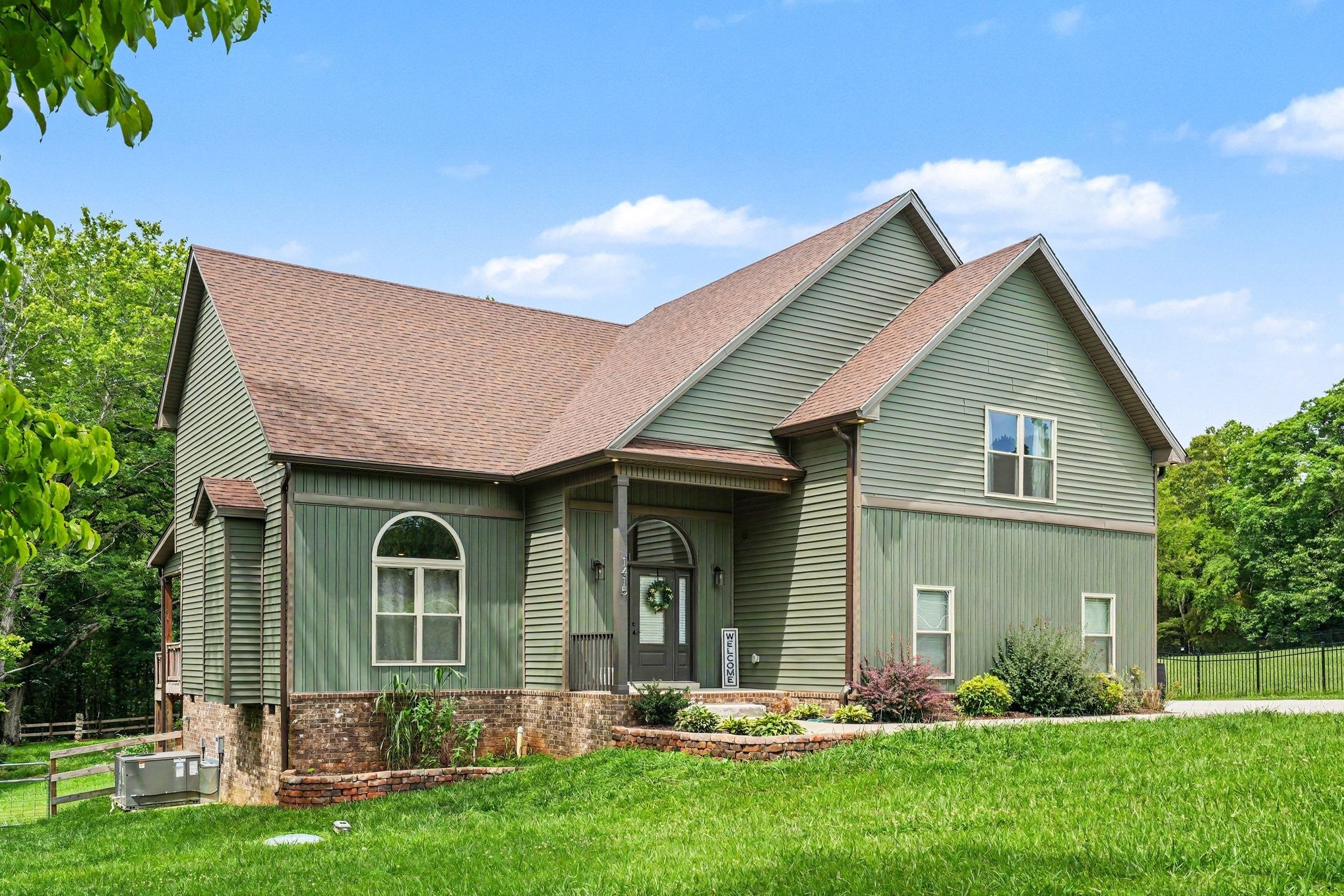 1415 Southside Rd — photo