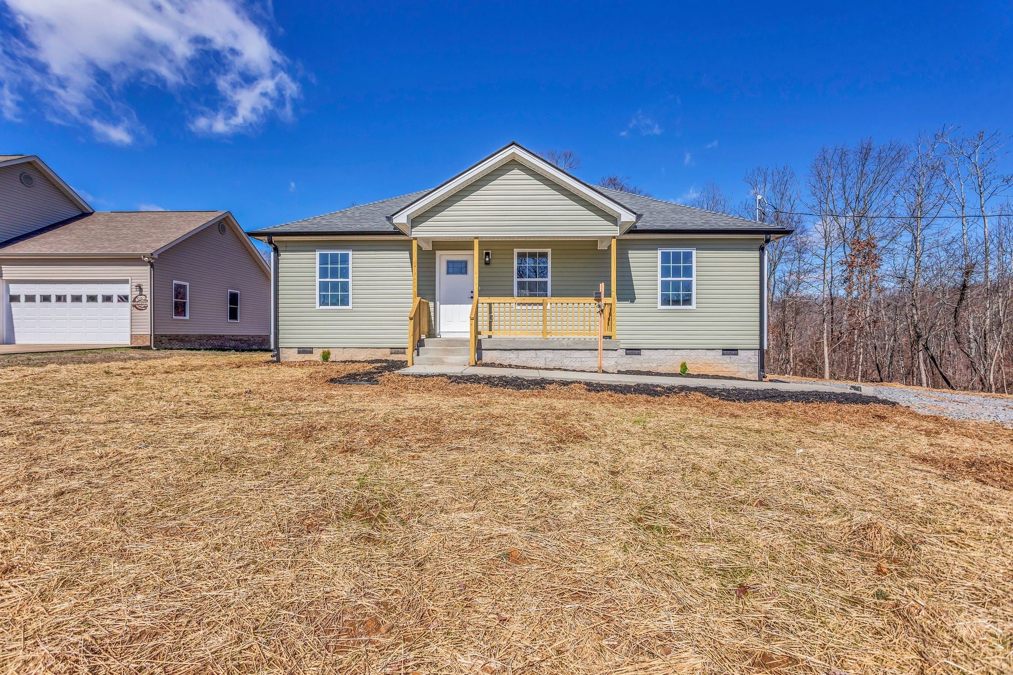 153 Poling Dr — photo