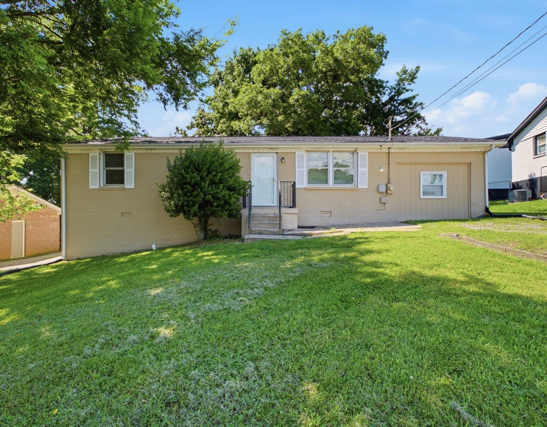 311 Janette Ave — photo