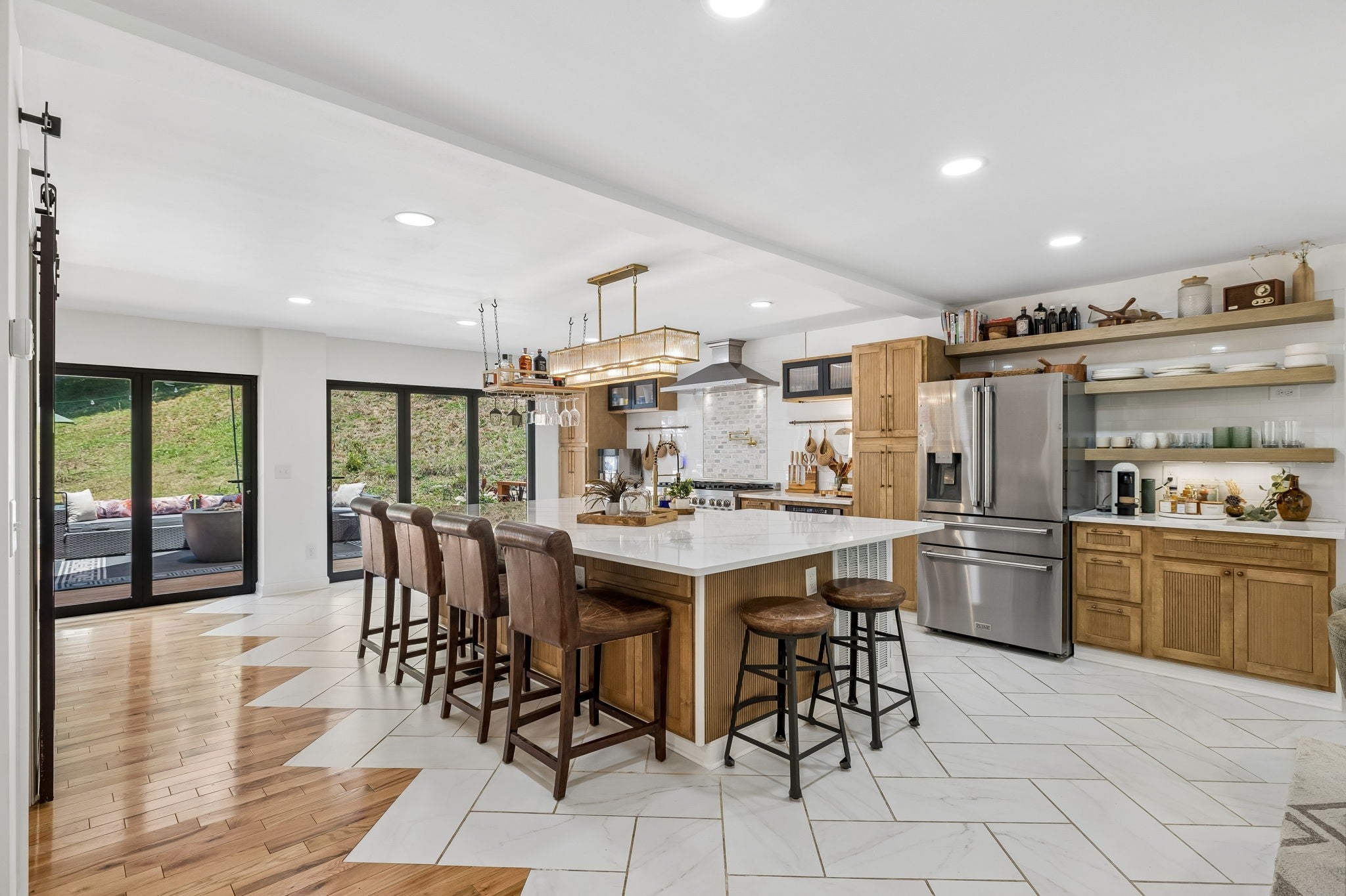 1018 Walnut Ct — photo