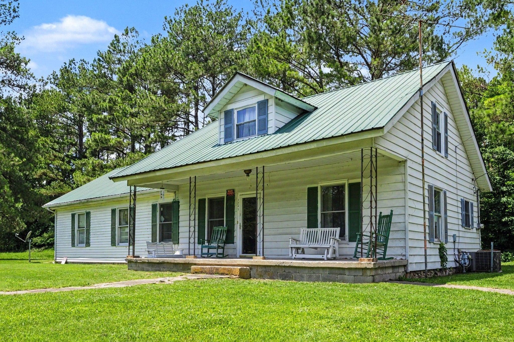 1241 Butler Bridge Rd — photo