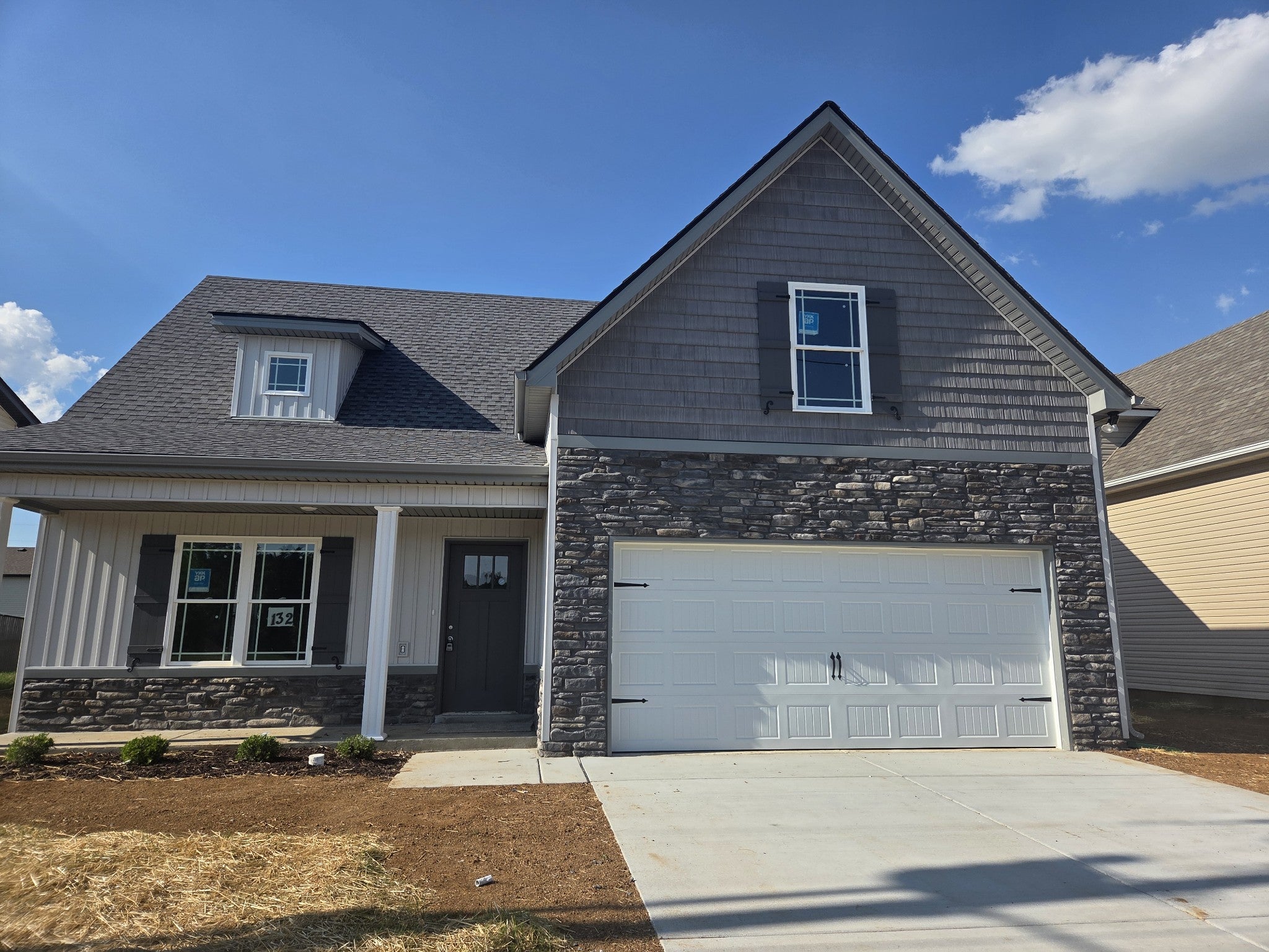 2855 Upstream Road — photo