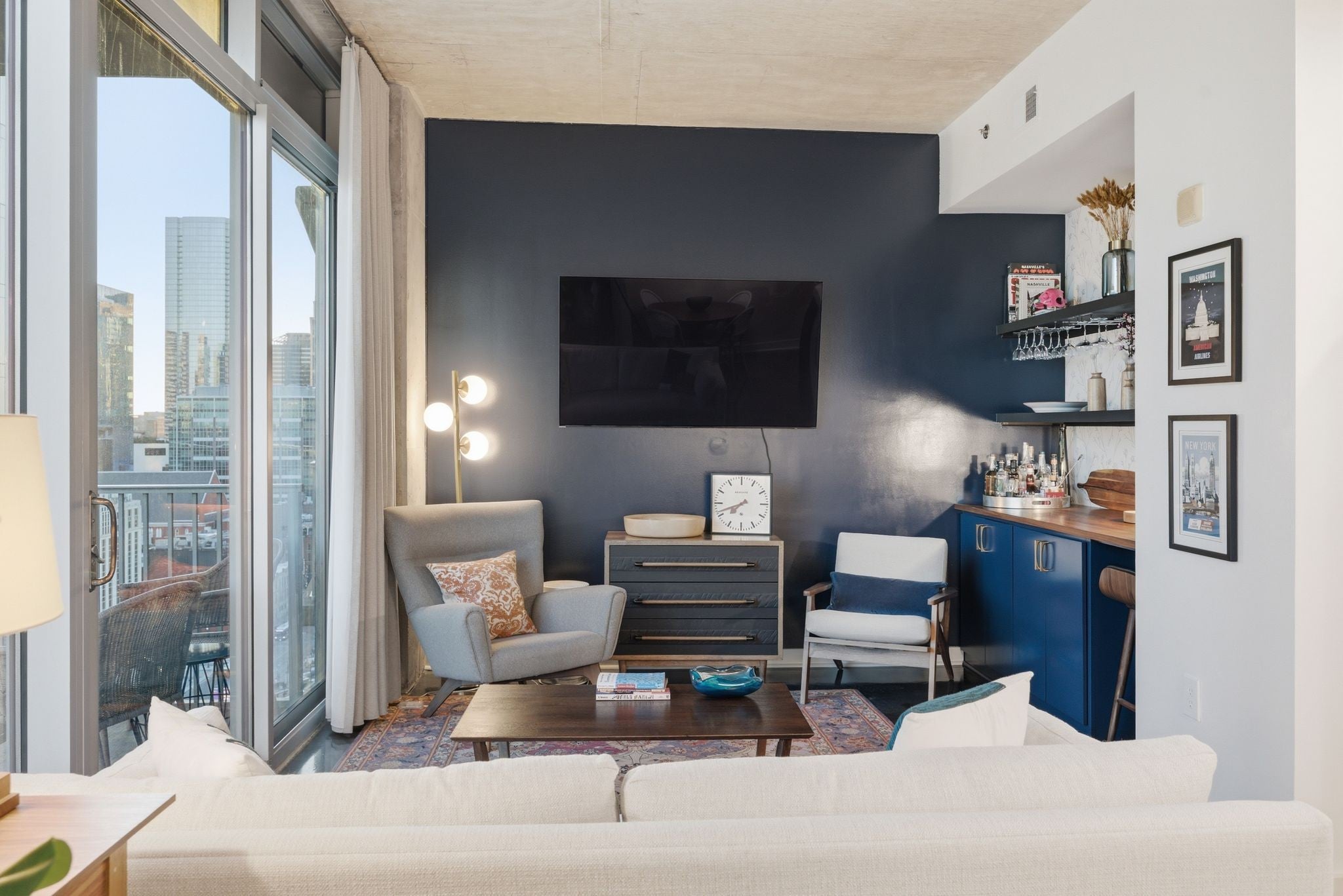 301 Demonbreun St 1718 — photo