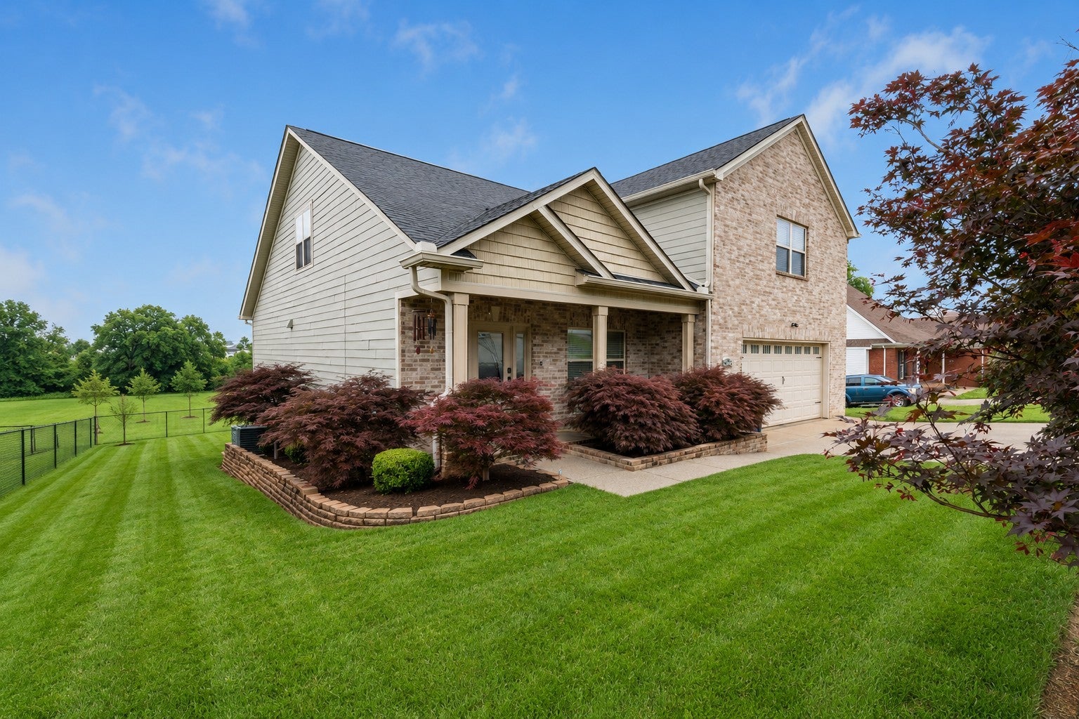 532 Johnstown Dr — photo
