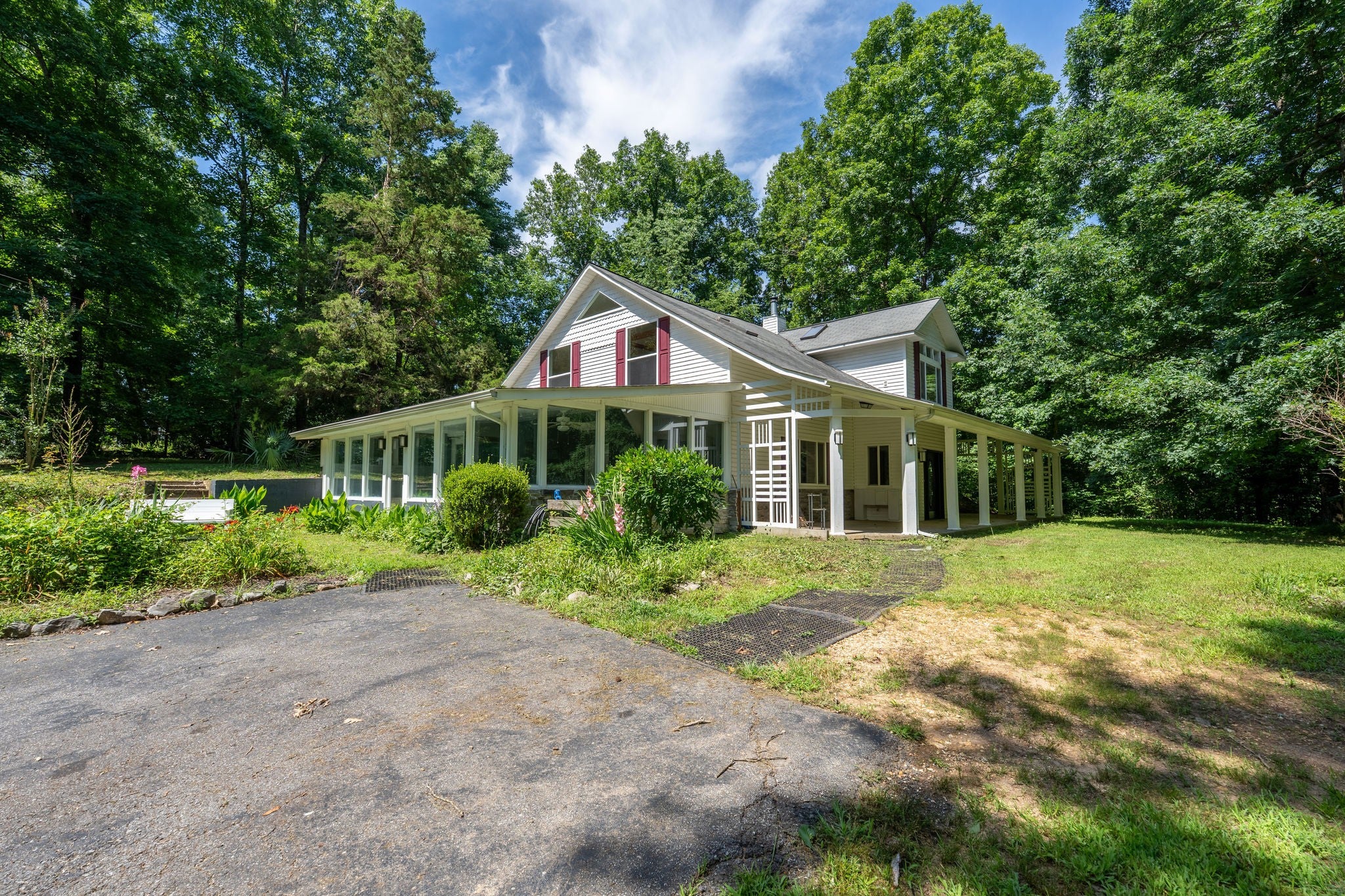 265 Roanoke Creek Rd — photo