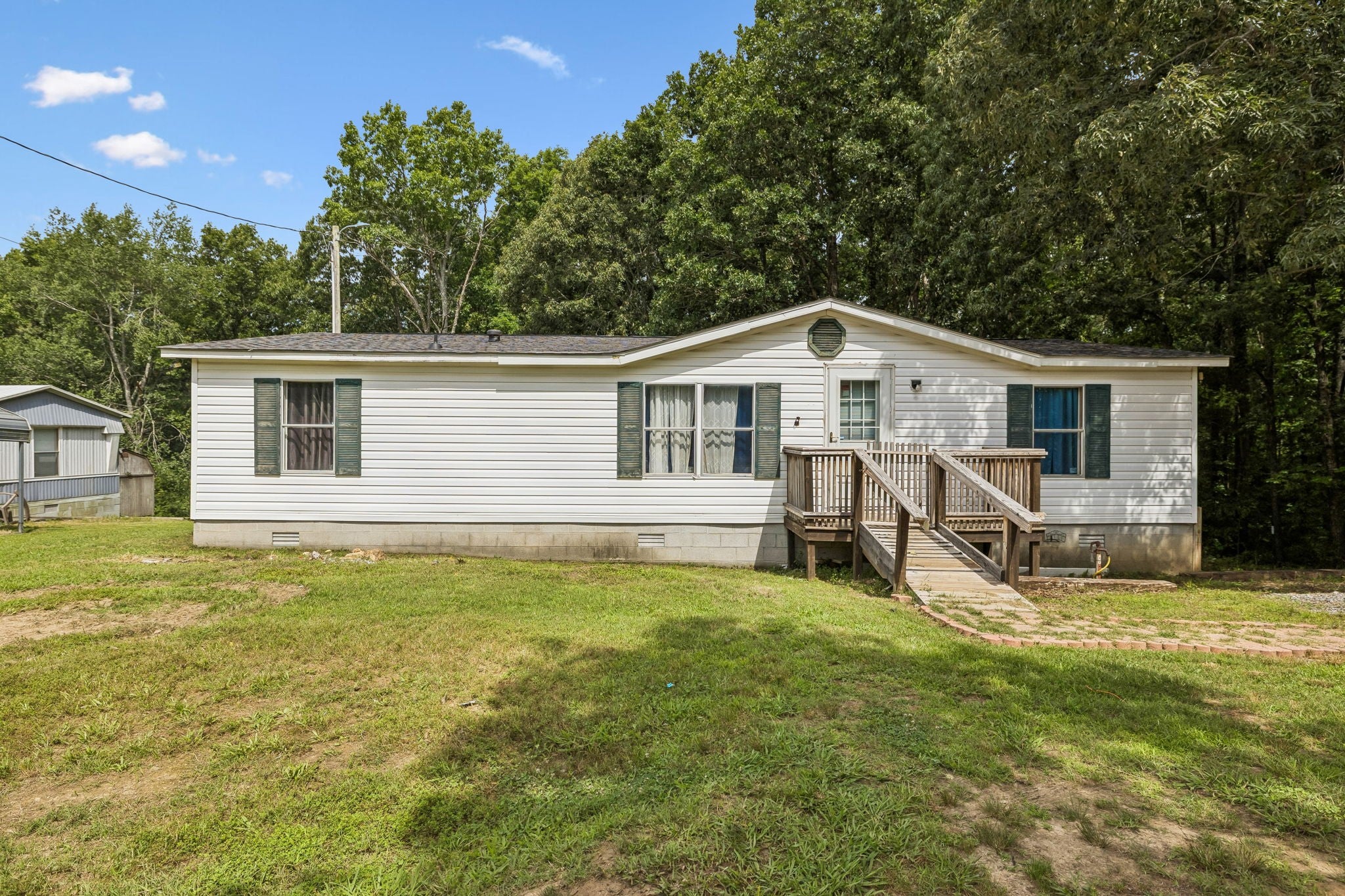 1324 Elliot Rd — photo