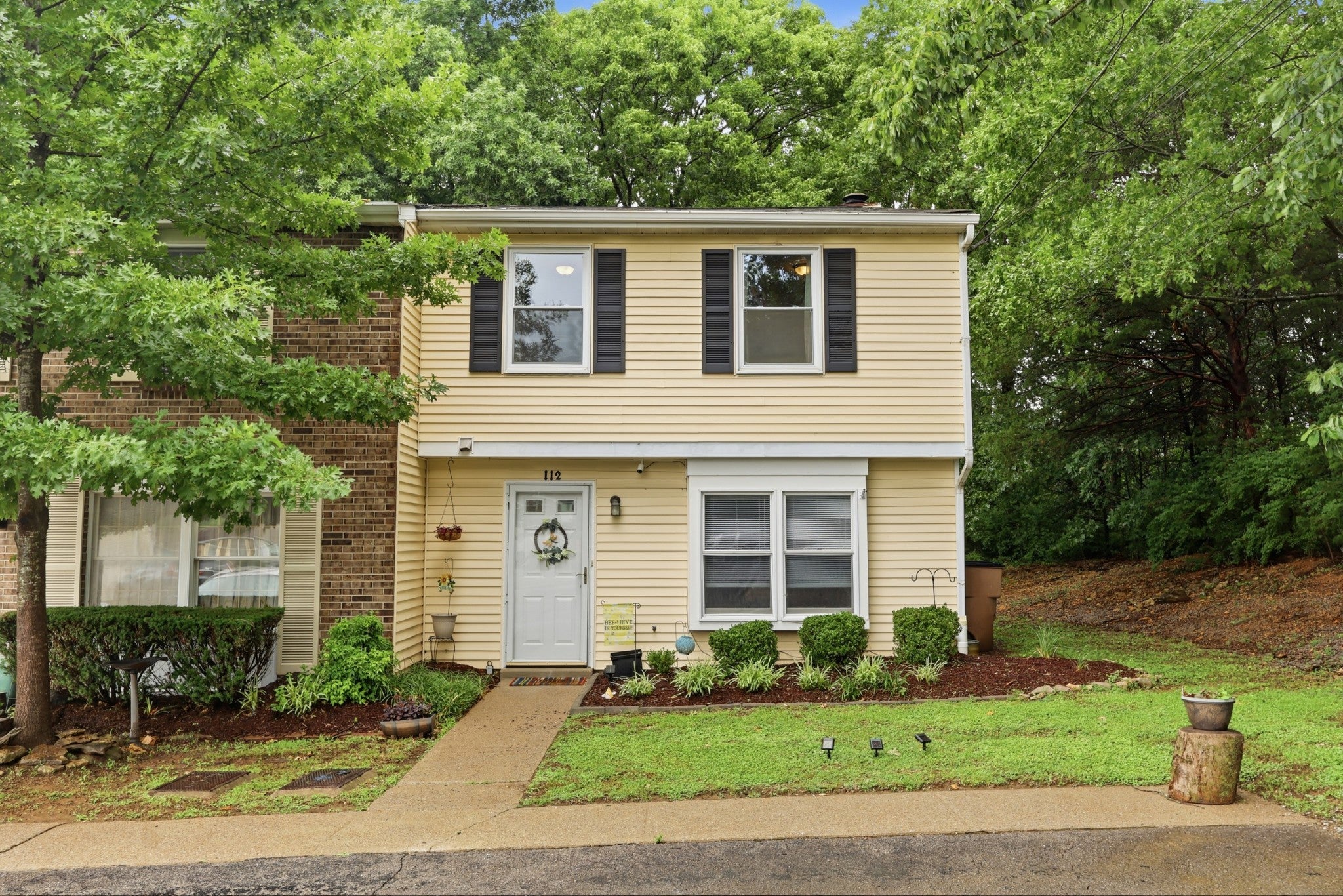112 Lake Forest Ct — photo